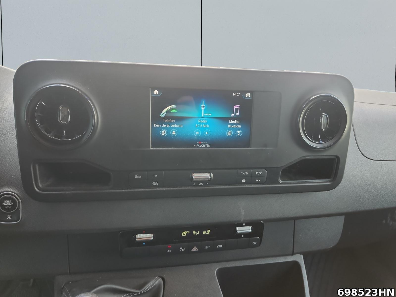 Fahrzeugabbildung Mercedes-Benz Sprinter 314 CDI Kasten*L2H2*AHK*Kamera*92LTank