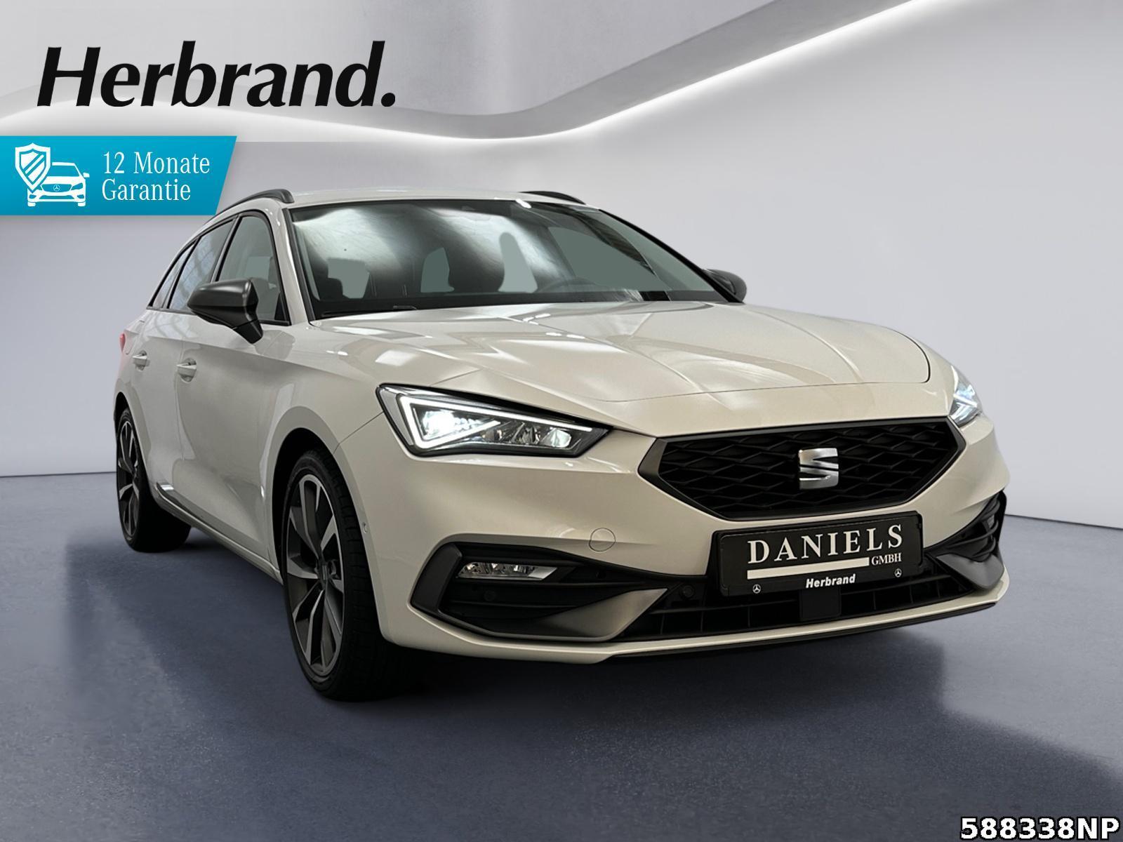 SEAT Leon FR Kamera DAB+ LED