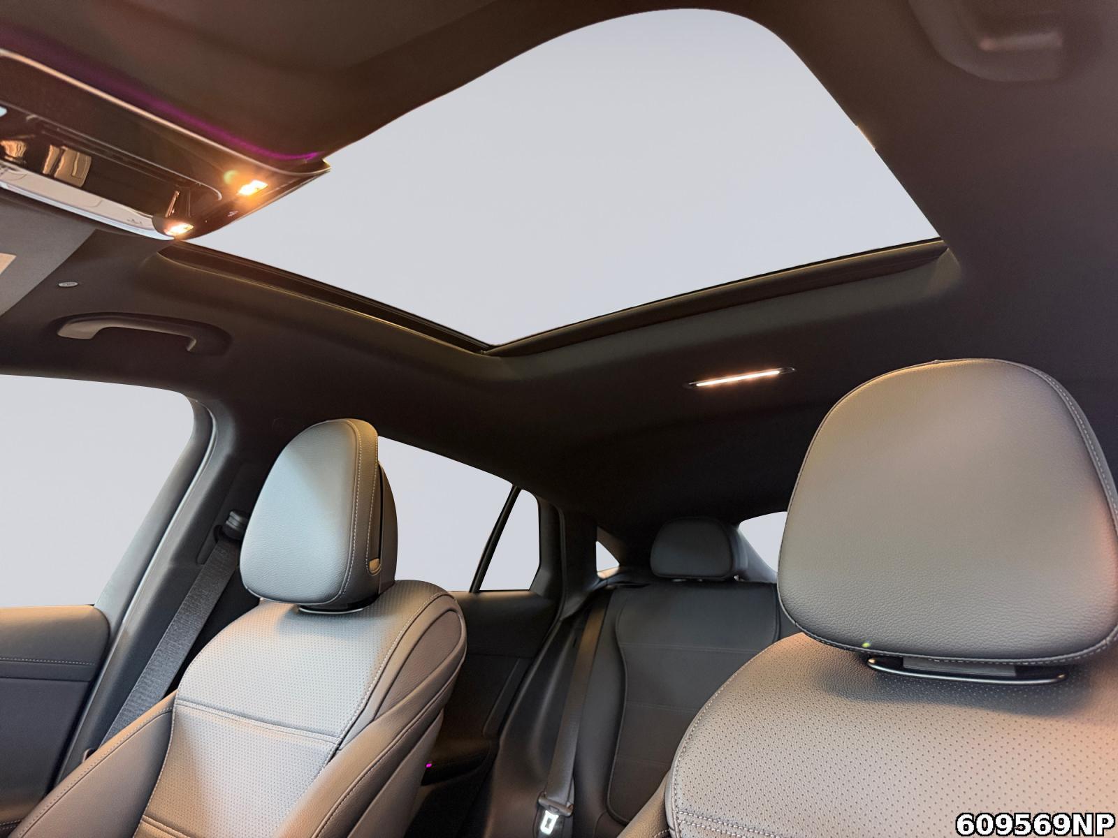 Fahrzeugabbildung Mercedes-Benz GLC 400 e 4M Coupé AMG Pano 20 