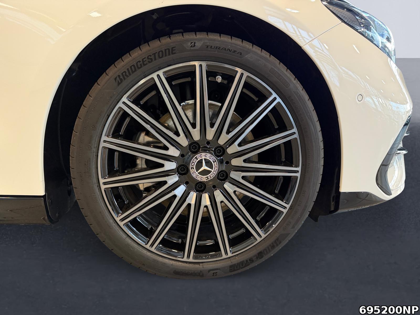 Fahrzeugabbildung Mercedes-Benz CLA 250 AMG-LINE-PLUS+PREMIUM-PLUS+HUD+360°