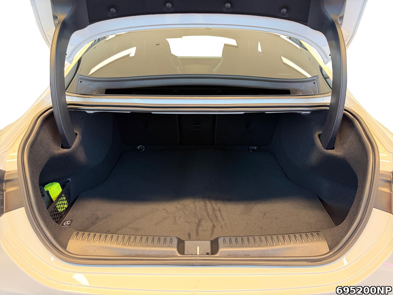 Fahrzeugabbildung Mercedes-Benz CLA 250 AMG-LINE-PLUS+PREMIUM-PLUS+HUD+360°