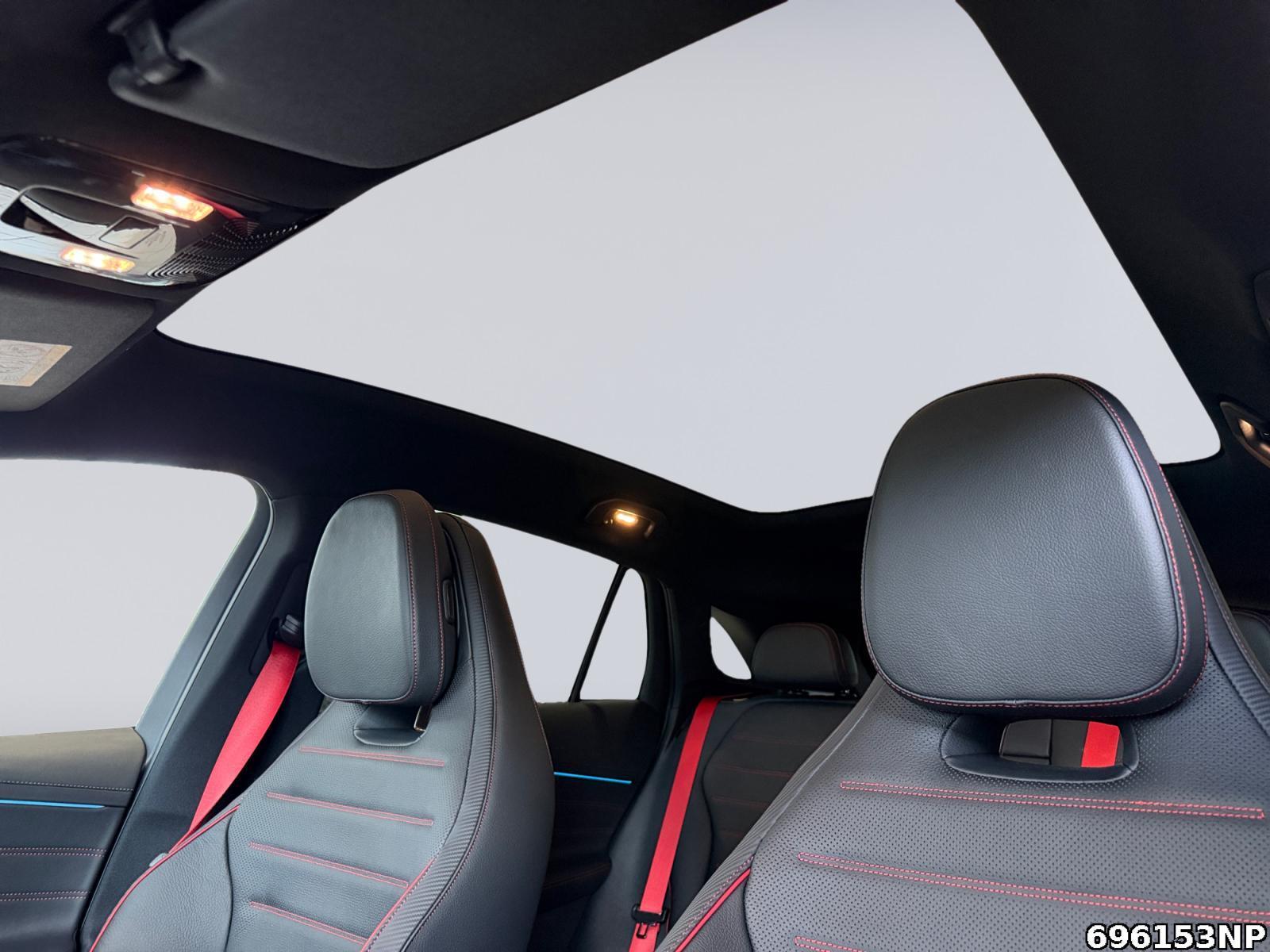 Fahrzeugabbildung Mercedes-Benz GLC 400 4MATIC +AMGPLUS+HYPERSCREEN+AHK+HUD+
