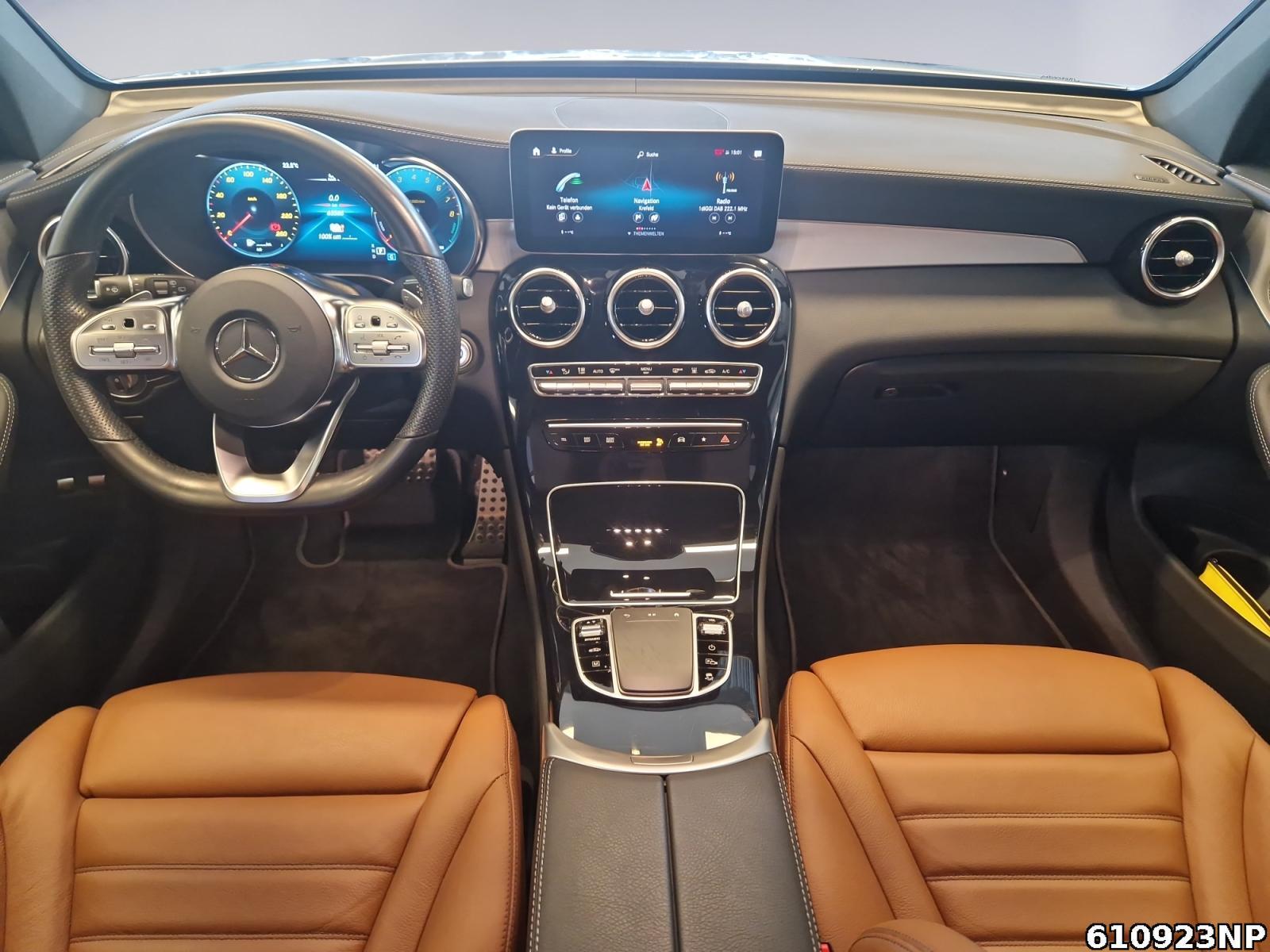 Fahrzeugabbildung Mercedes-Benz GLC 300 e 4M AMG