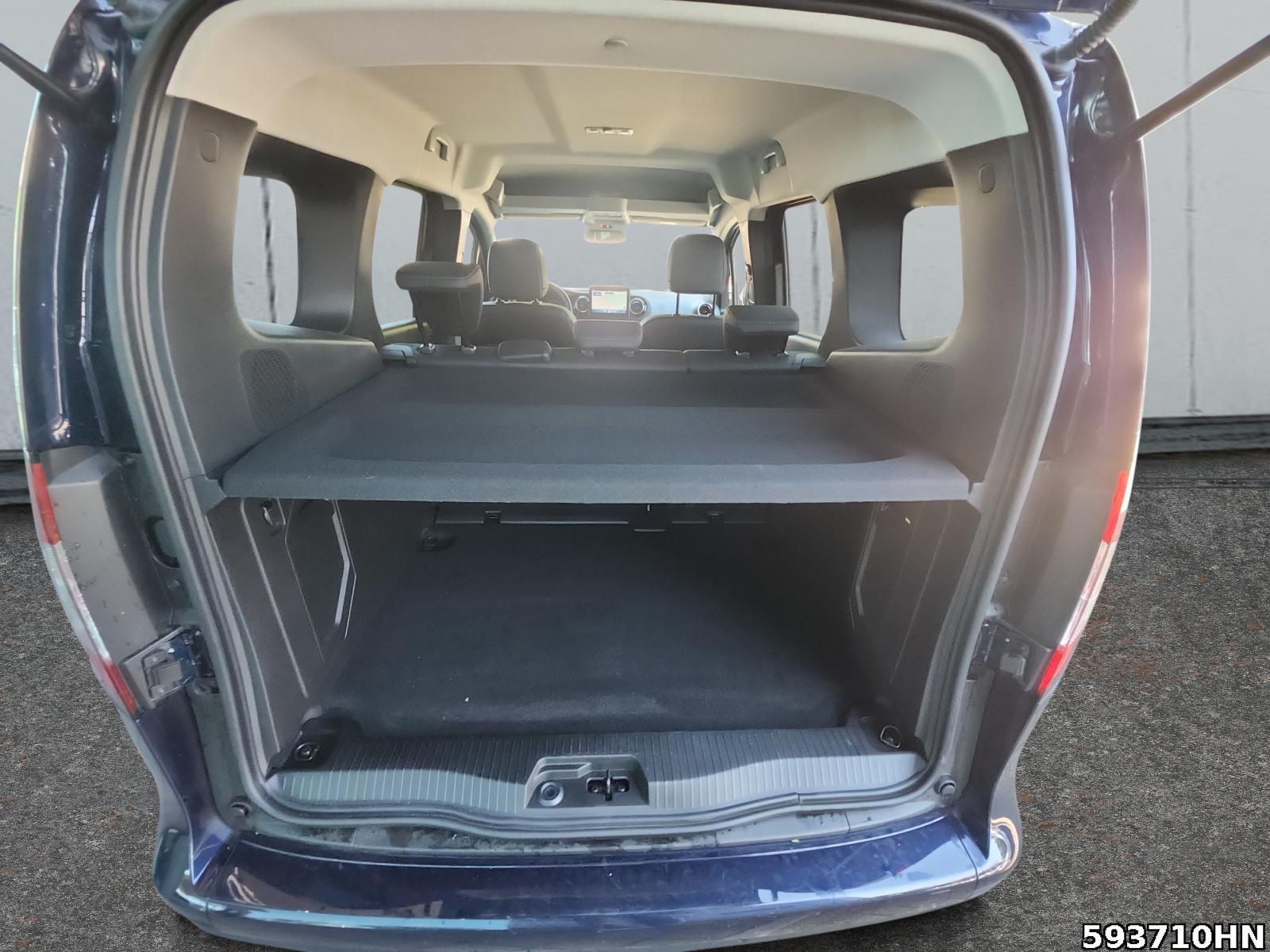 Fahrzeugabbildung Mercedes-Benz T-Klasse PROGRESSIVE*Navi*Lenkradheizung*MBUX*