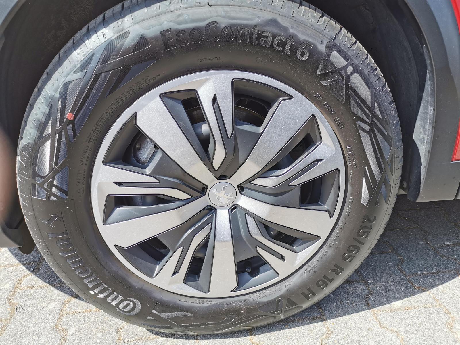 Fahrzeugabbildung Peugeot 2008 Active Pack+USB+PDC+KLIMA+DAB