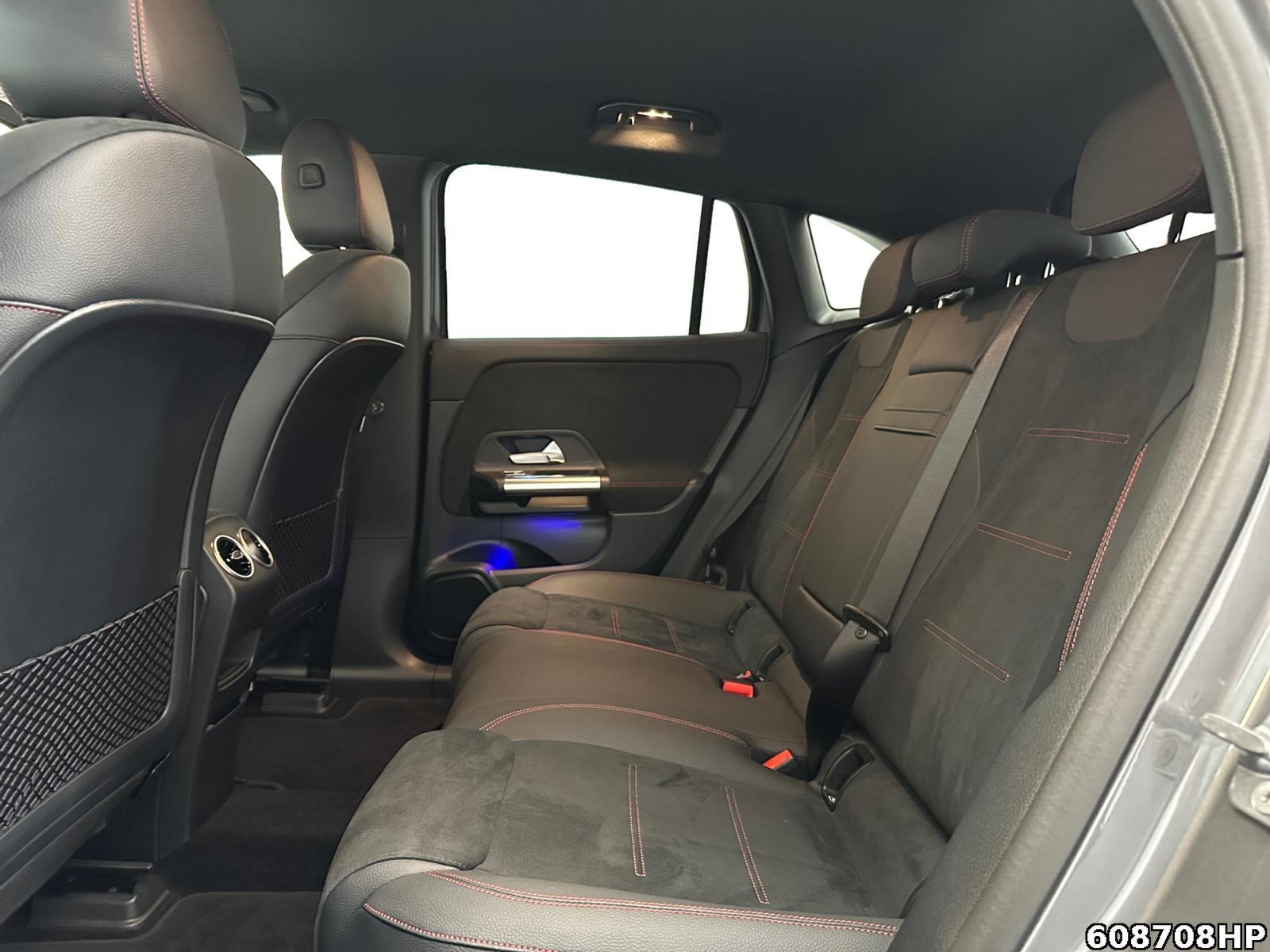 Fahrzeugabbildung Mercedes-Benz EQA AMG Ambiente Kamera Lenkradhzg Sitzhzg
