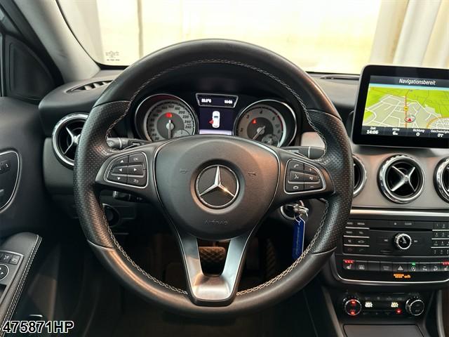 Fahrzeugabbildung Mercedes-Benz GLA 200 d4M Urban Memory Kamera Totwinkel Allrad