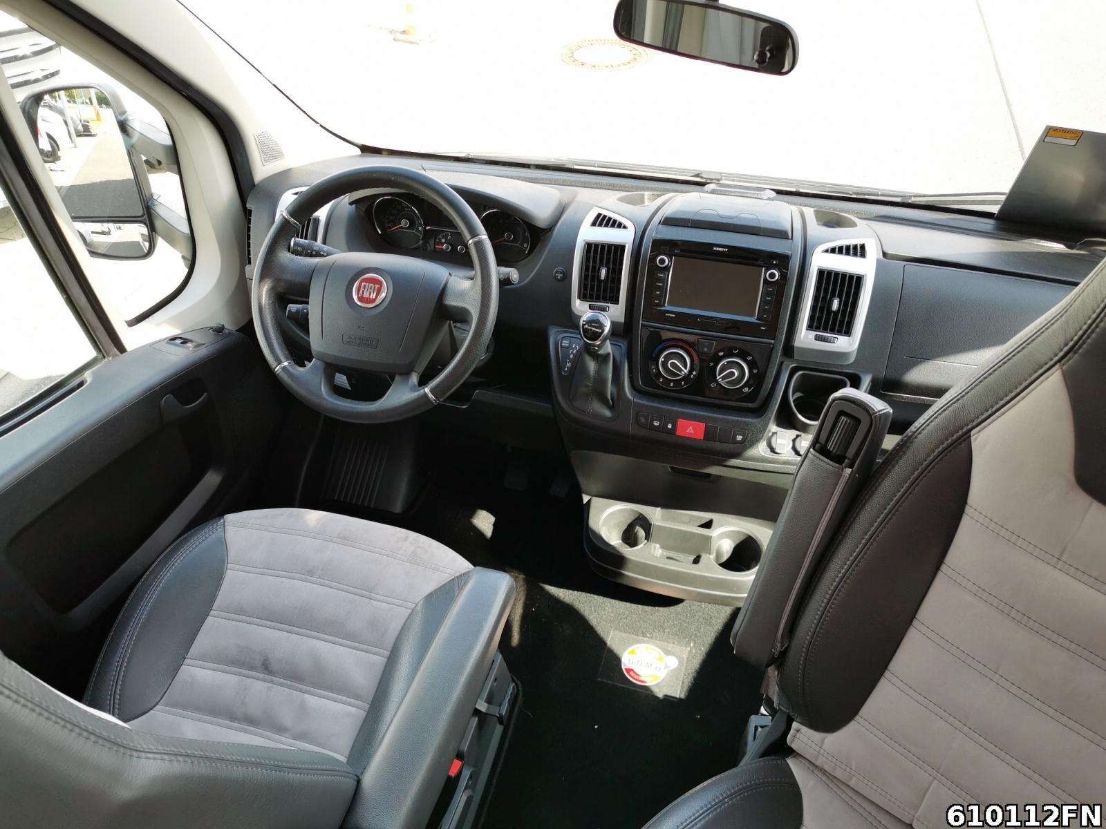 Fahrzeugabbildung Sunlight T 68