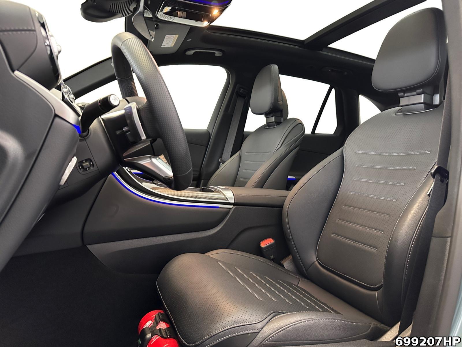 Fahrzeugabbildung Mercedes-Benz GLC 300 4M AMG Night 20