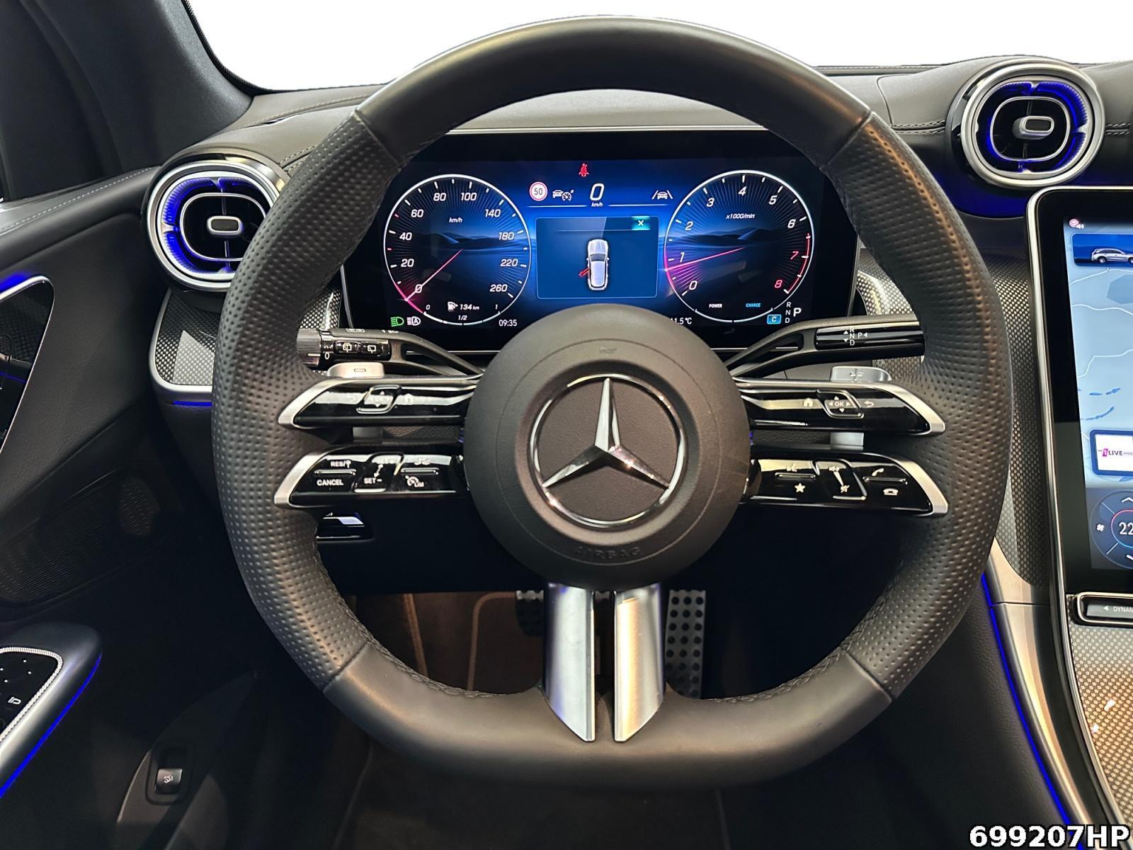 Fahrzeugabbildung Mercedes-Benz GLC 300 4M AMG Night 20
