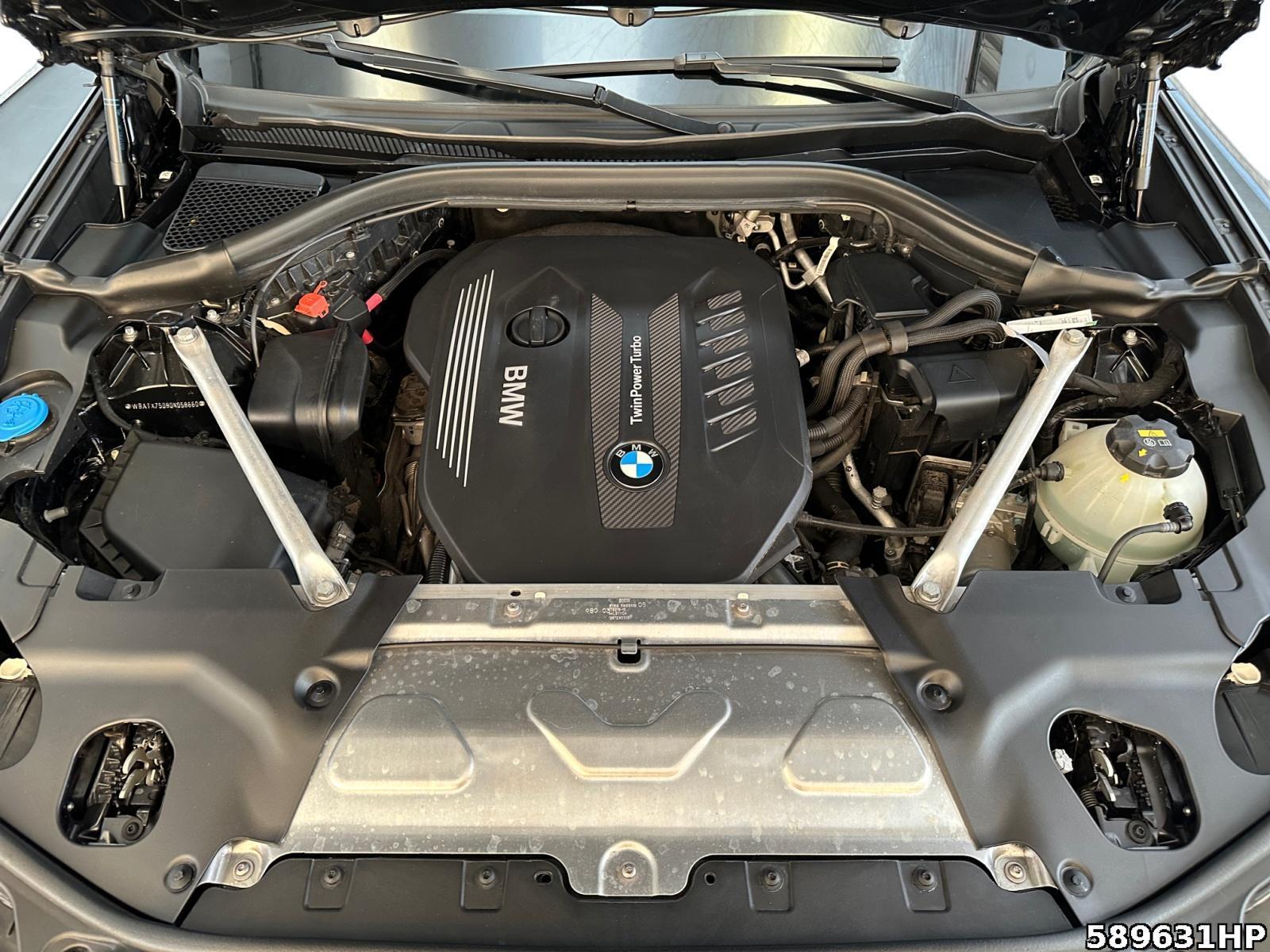 Fahrzeugabbildung BMW X3 xDrive 30d *AHK Pano Distronic Ambiente 19