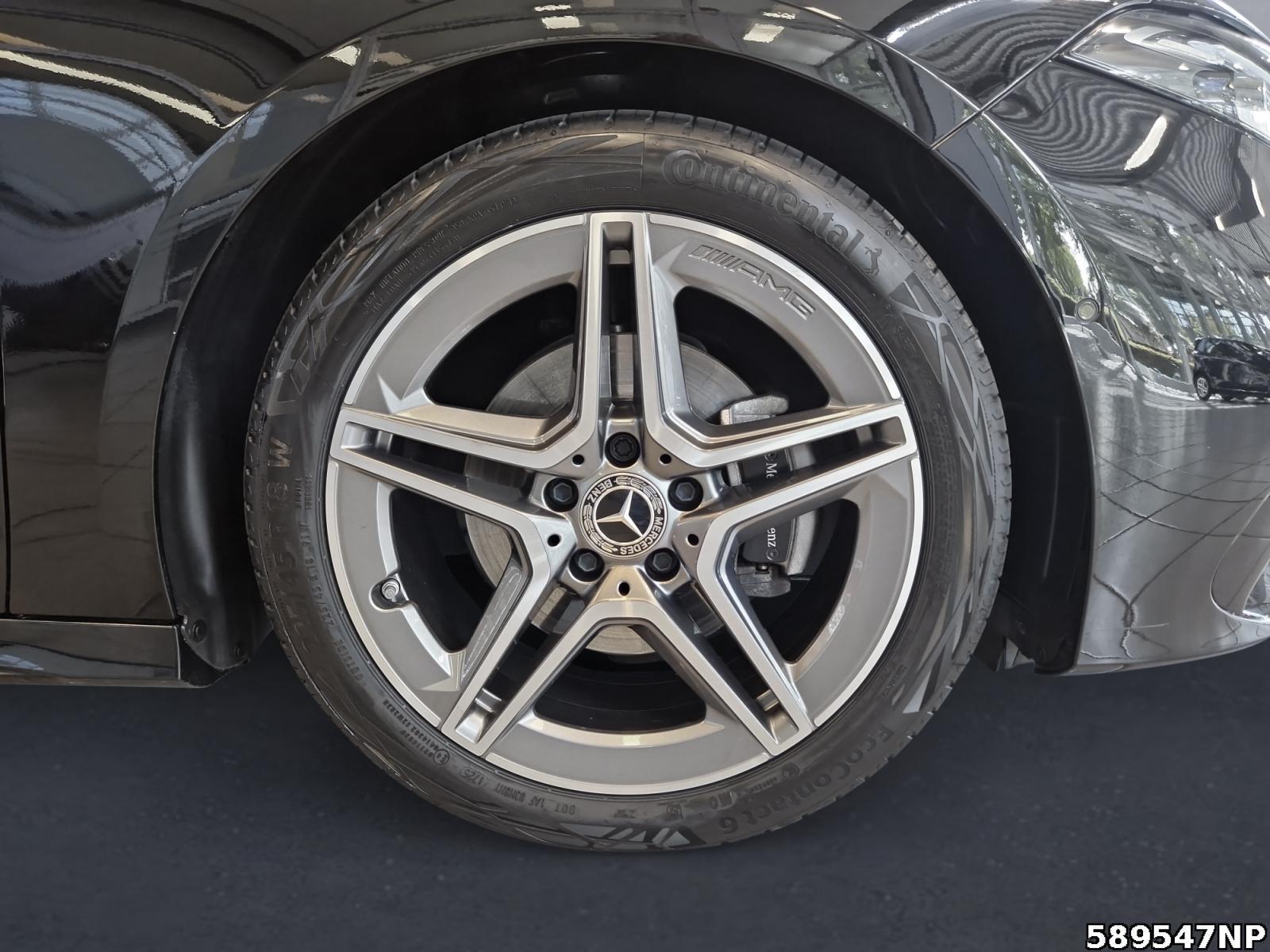 Fahrzeugabbildung Mercedes-Benz A 200 d AMG Ahk Keyless Multibeam Kamera