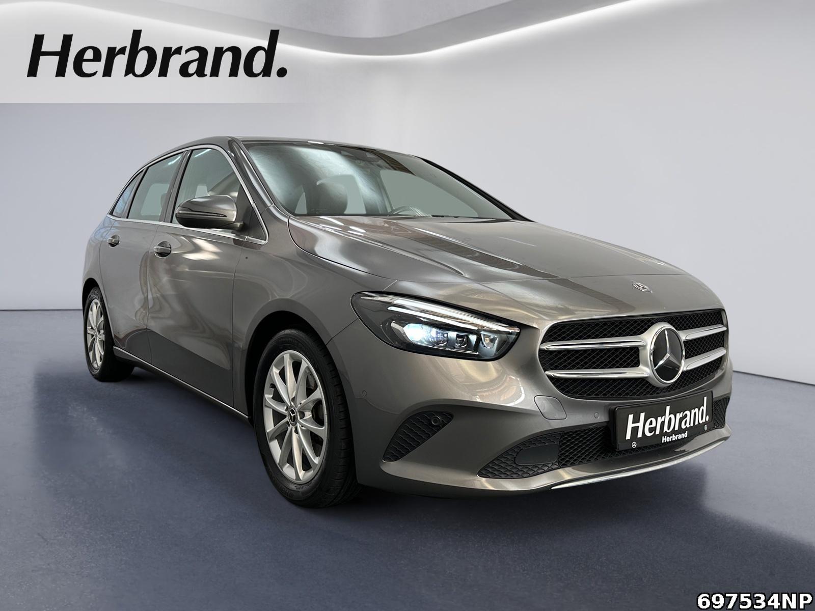 Fahrzeugabbildung Mercedes-Benz B 220 4M Progressive AHK Multibeam Distronic 17