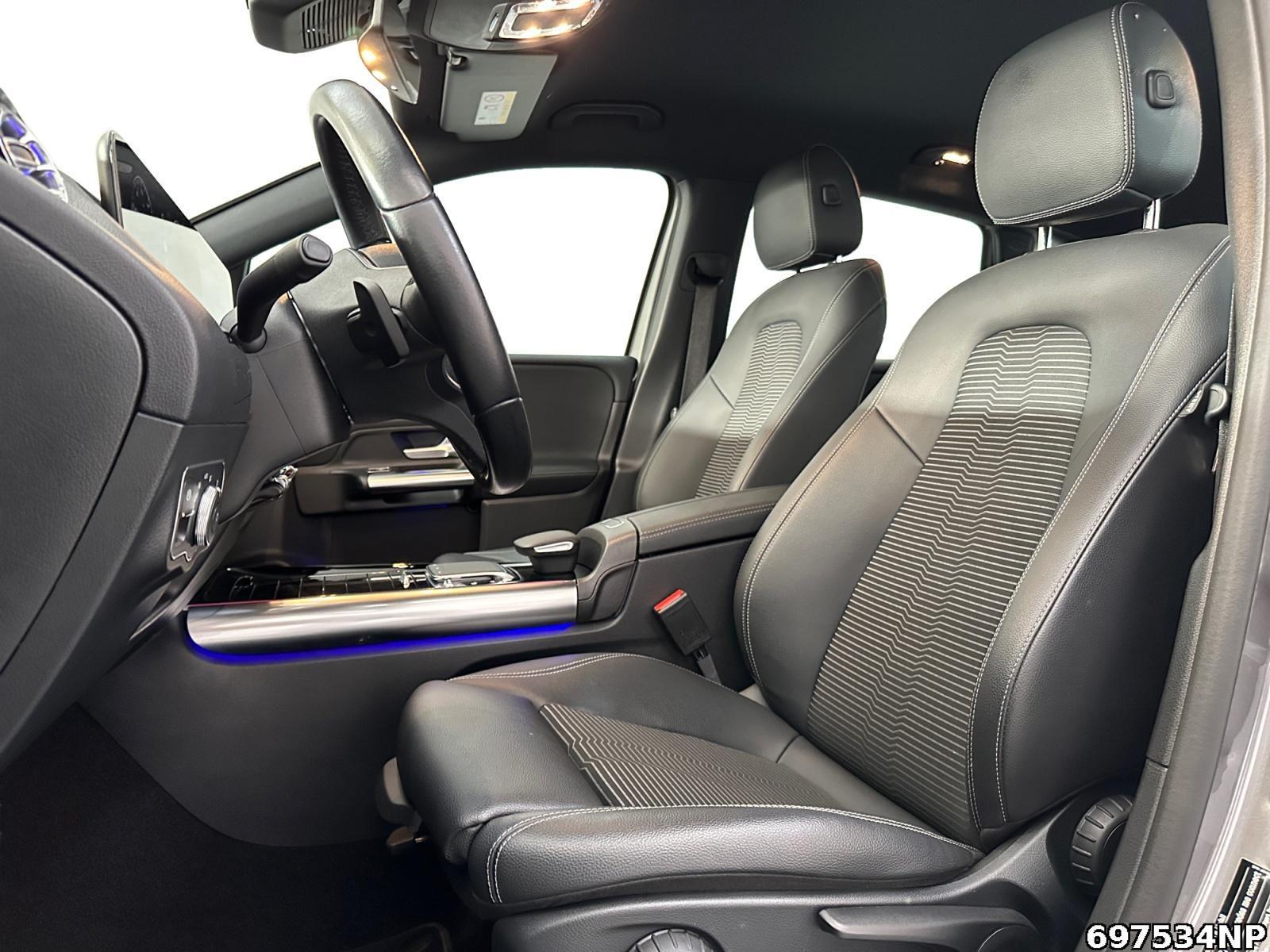 Fahrzeugabbildung Mercedes-Benz B 220 4M Progressive AHK Multibeam Distronic 17