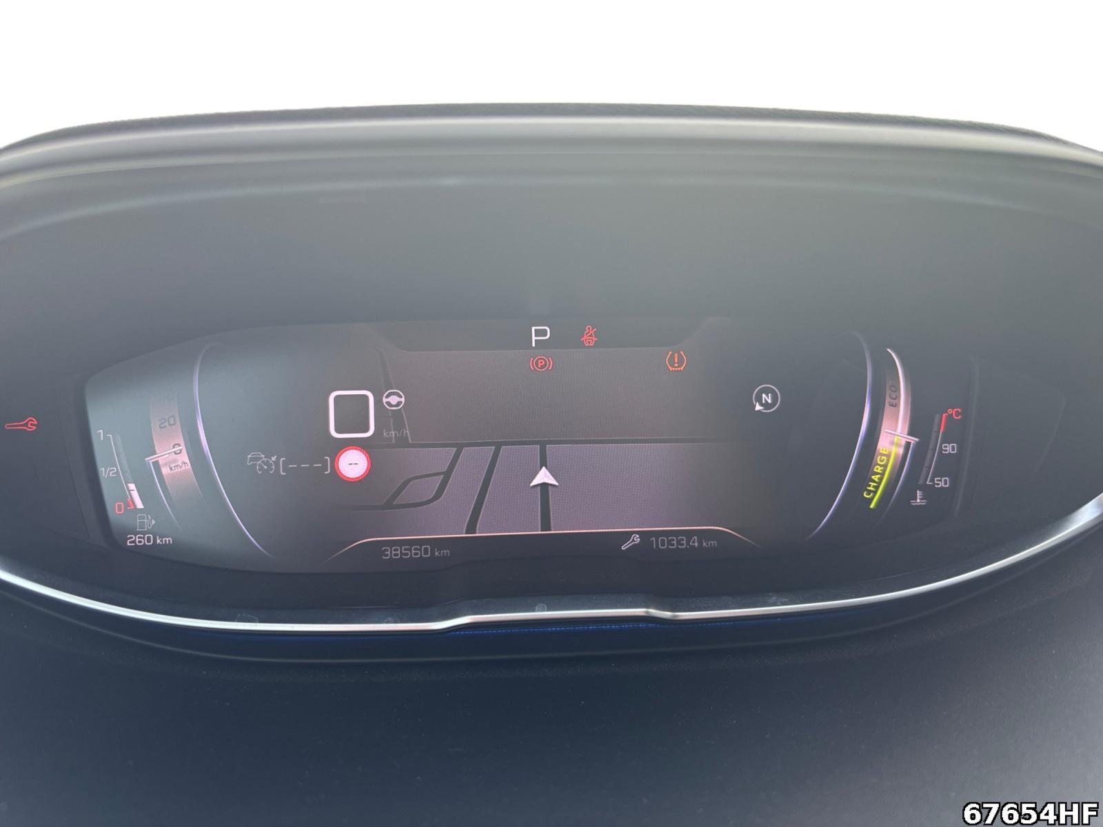 Fahrzeugabbildung Peugeot 5008 +MILDHYBRID+SHZ+LANEASSIST+CARPLAY+SHZ+