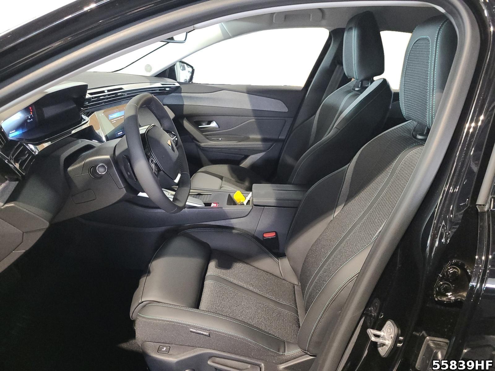 Fahrzeugabbildung Peugeot 308 SW Allure Hybrid 145 PS AT