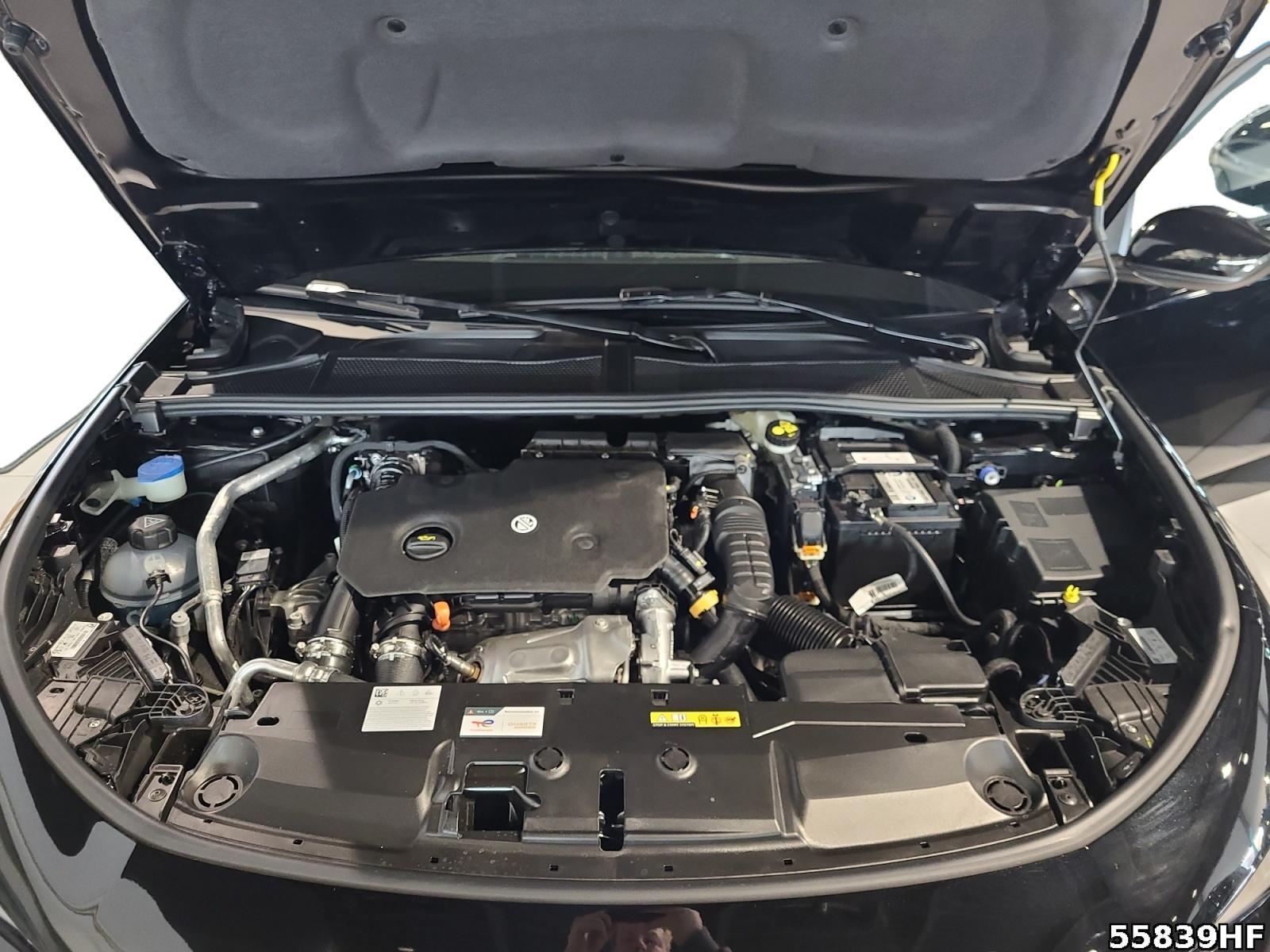 Fahrzeugabbildung Peugeot 308 SW Allure Hybrid 145 PS AT