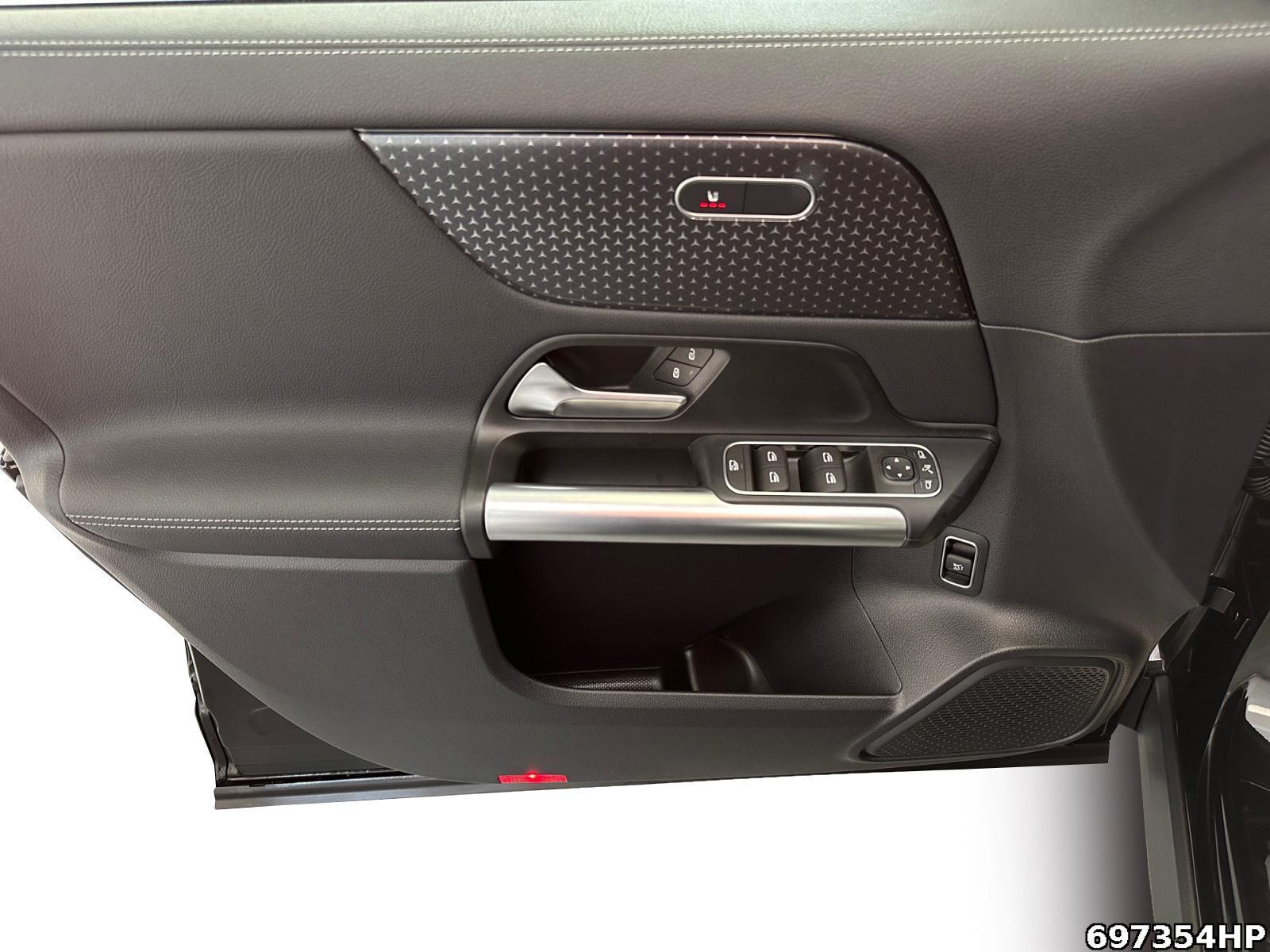 Fahrzeugabbildung Mercedes-Benz GLA 200 d Progressive AHK DISTRONIC Easy-Pack..