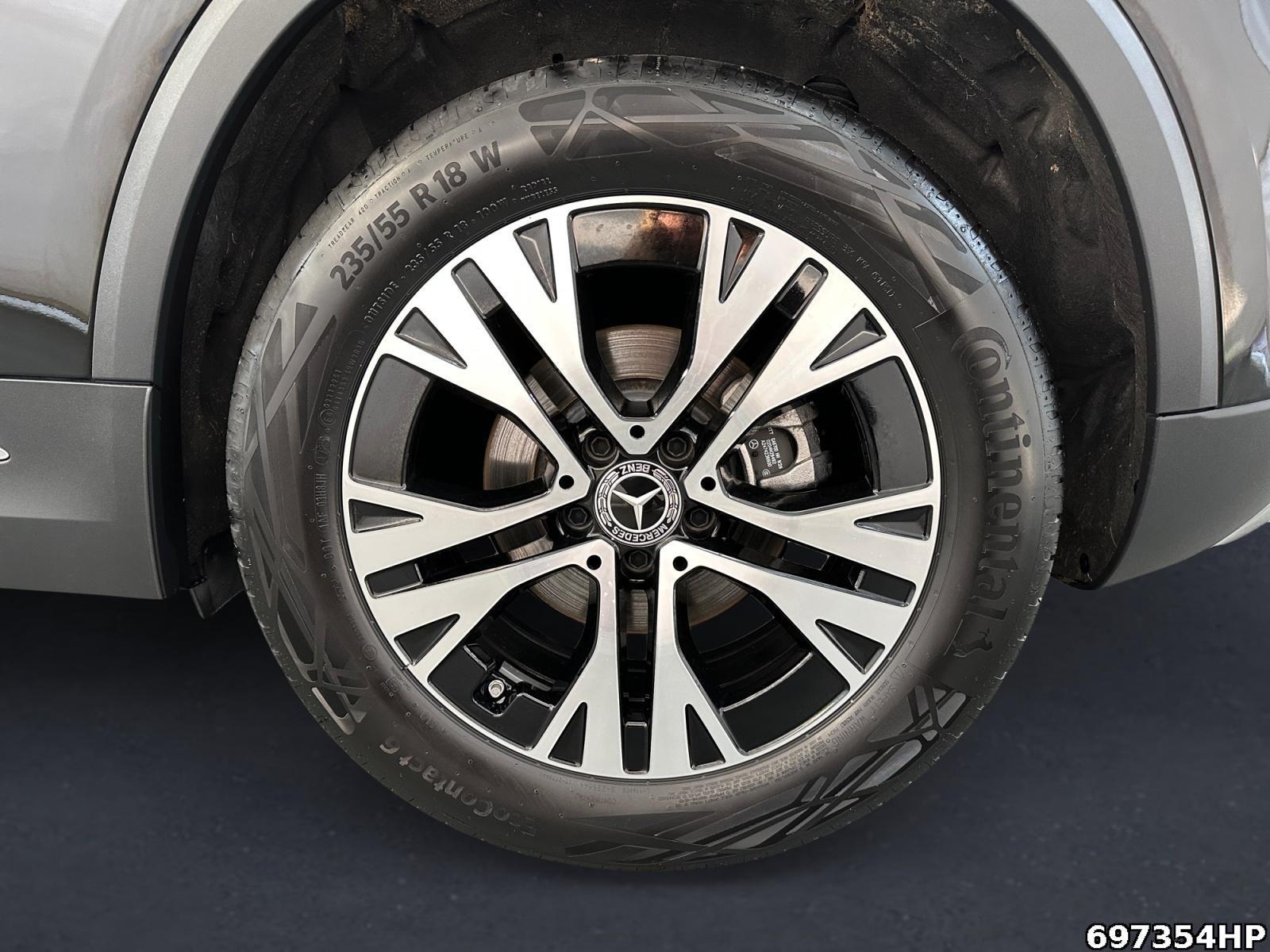 Fahrzeugabbildung Mercedes-Benz GLA 200 d Progressive AHK DISTRONIC Easy-Pack..