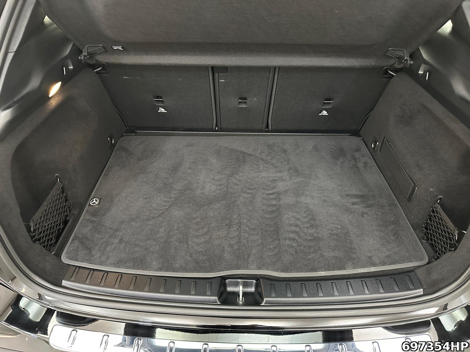 Fahrzeugabbildung Mercedes-Benz GLA 200 d Progressive AHK DISTRONIC Easy-Pack..