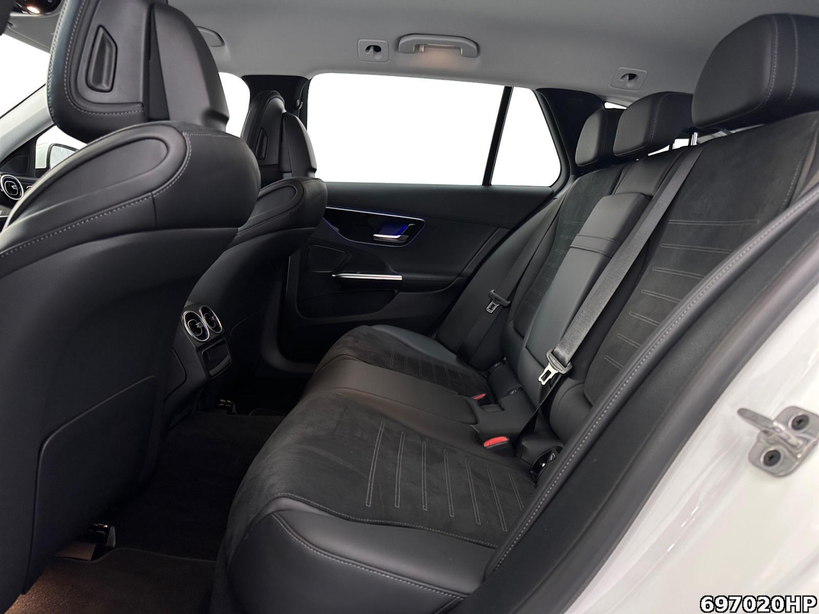 Fahrzeugabbildung Mercedes-Benz C 180 T AMG AHK Ambiente EASYPACK Totw. Kamera