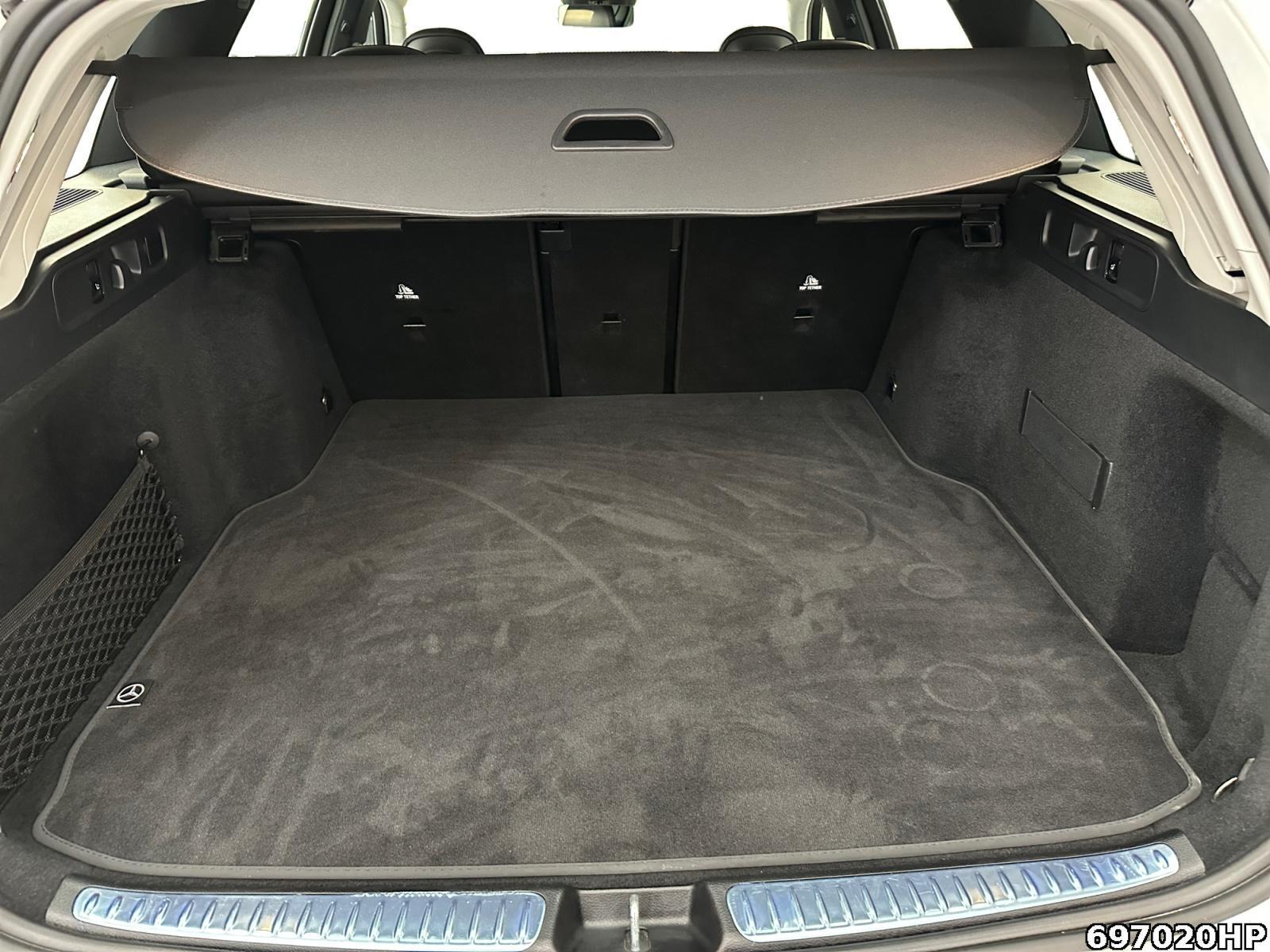 Fahrzeugabbildung Mercedes-Benz C 180 T AMG AHK Ambiente EASYPACK Totw. Kamera