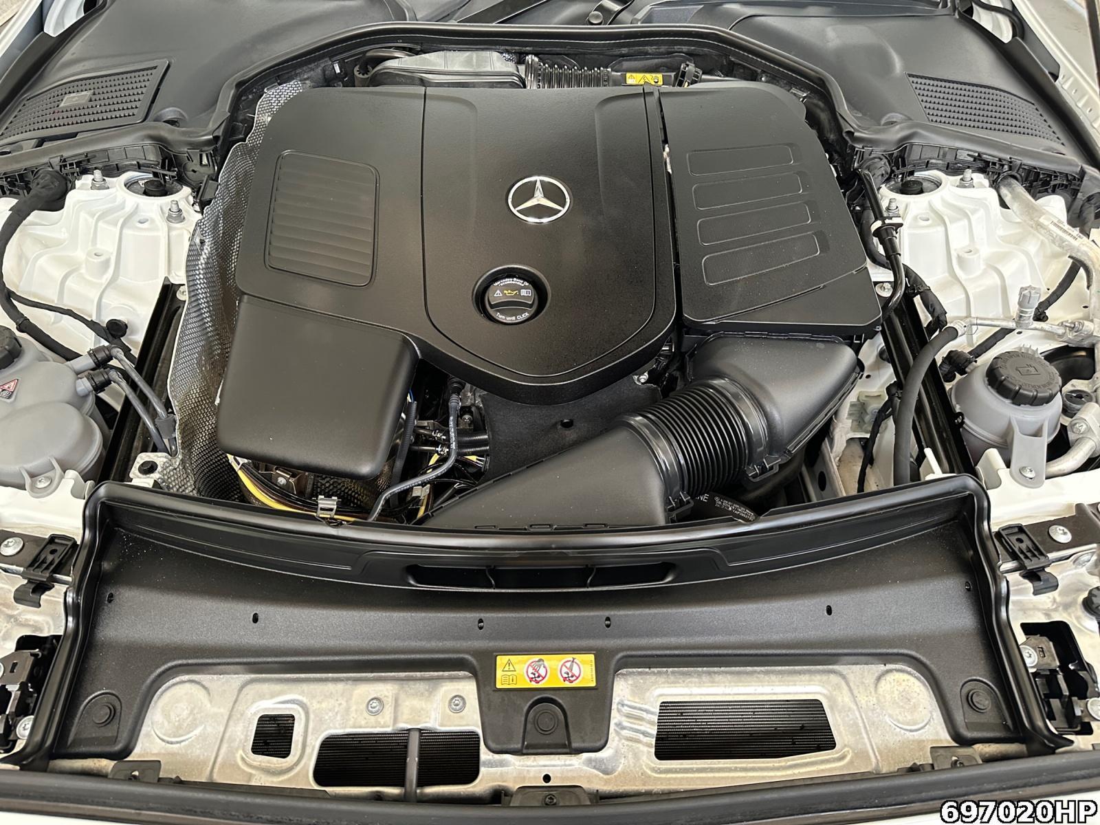 Fahrzeugabbildung Mercedes-Benz C 180 T AMG AHK Ambiente EASYPACK Totw. Kamera