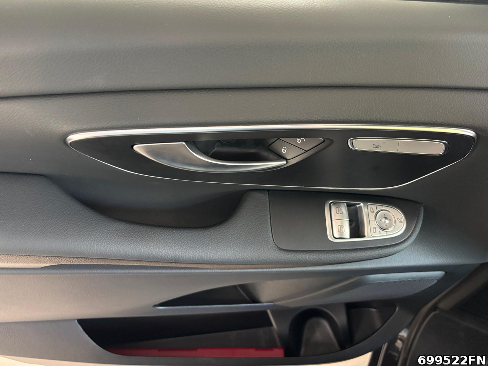 Fahrzeugabbildung Mercedes-Benz V 250 d STYLE L*360°*Distronic*2x E-Türen*LED*