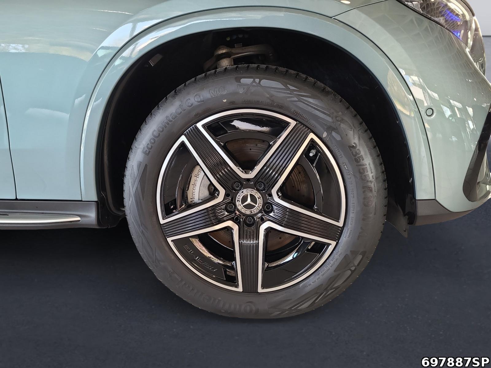 Fahrzeugabbildung Mercedes-Benz GLC 300 de 4M AMG Pano DIGITAL LIGHT AHK Memory