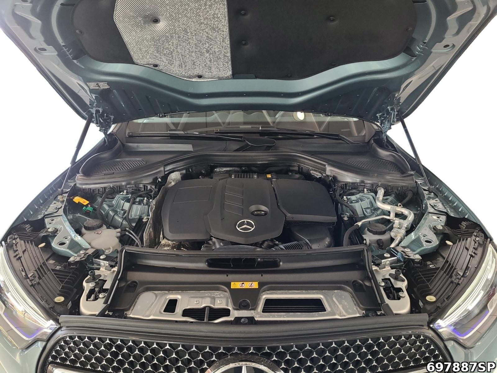 Fahrzeugabbildung Mercedes-Benz GLC 300 de 4M AMG Pano DIGITAL LIGHT AHK Memory