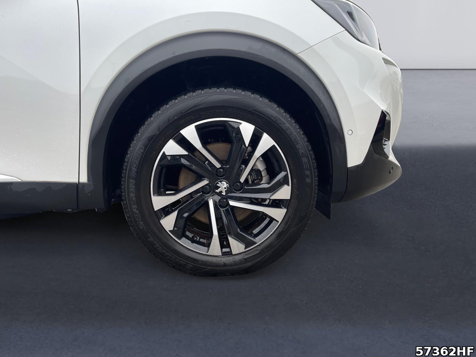 Fahrzeugabbildung Peugeot 2008 GT