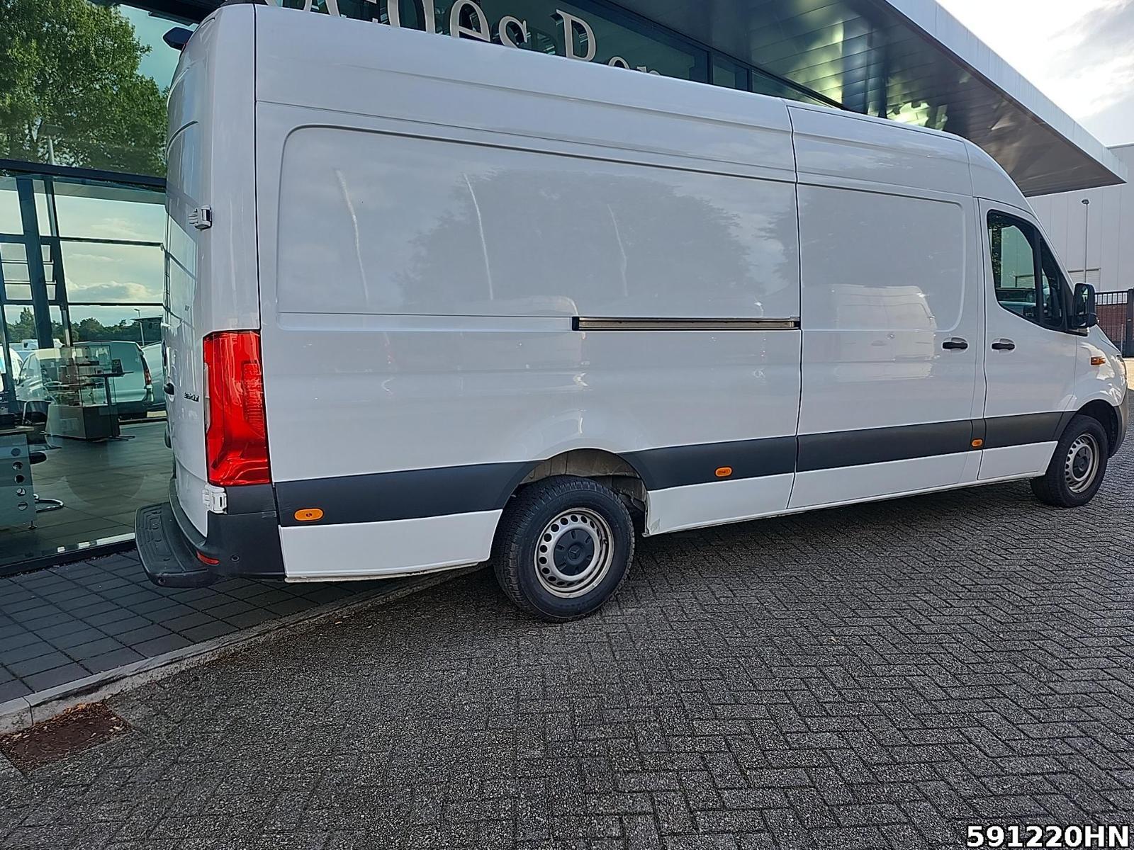 Fahrzeugabbildung Mercedes-Benz Sprinter 315 CDI Kasten*Maxi*360Kamera*Schwings