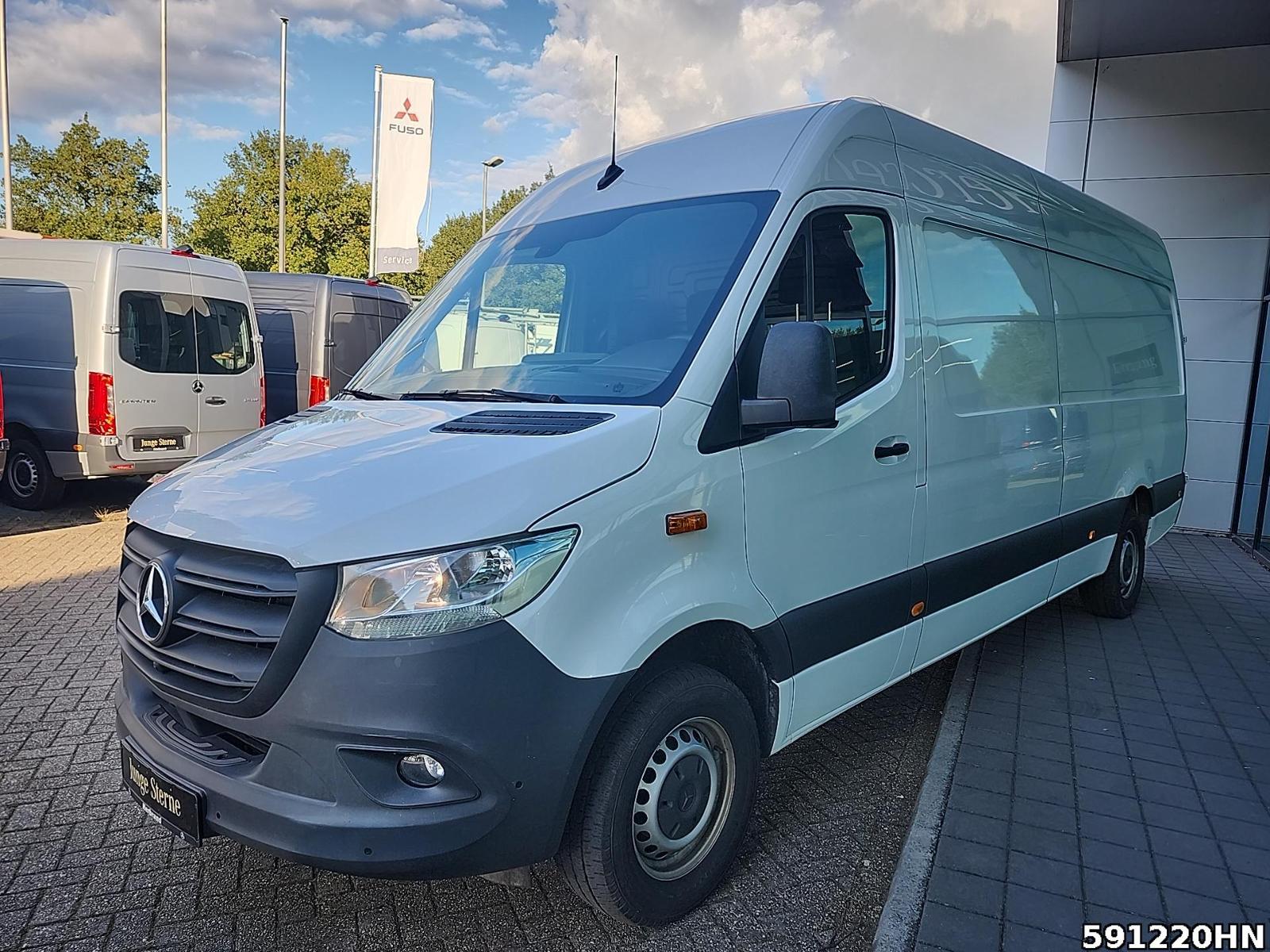 Fahrzeugabbildung Mercedes-Benz Sprinter 315 CDI Kasten*Maxi*360Kamera*Schwings
