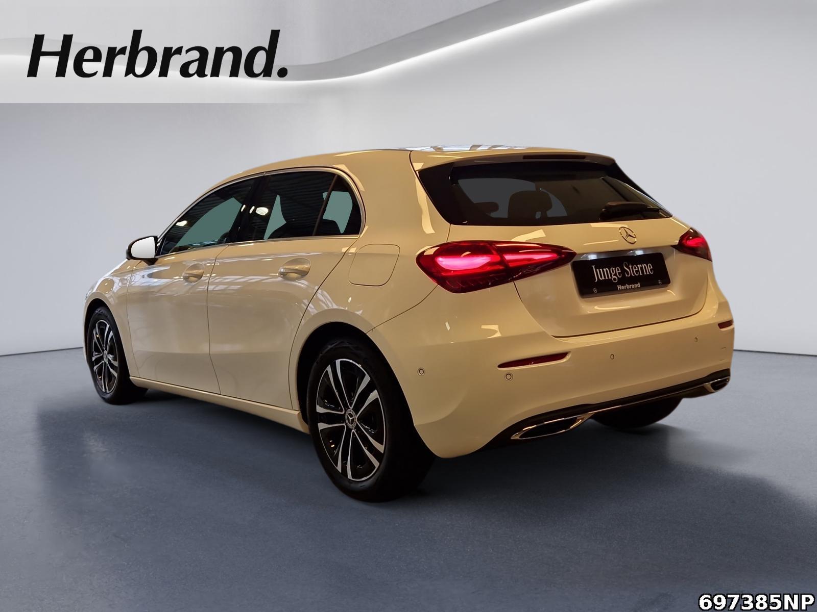 Fahrzeugabbildung Mercedes-Benz A 180 Progressive LED 360° Carplay Lenkradhzg