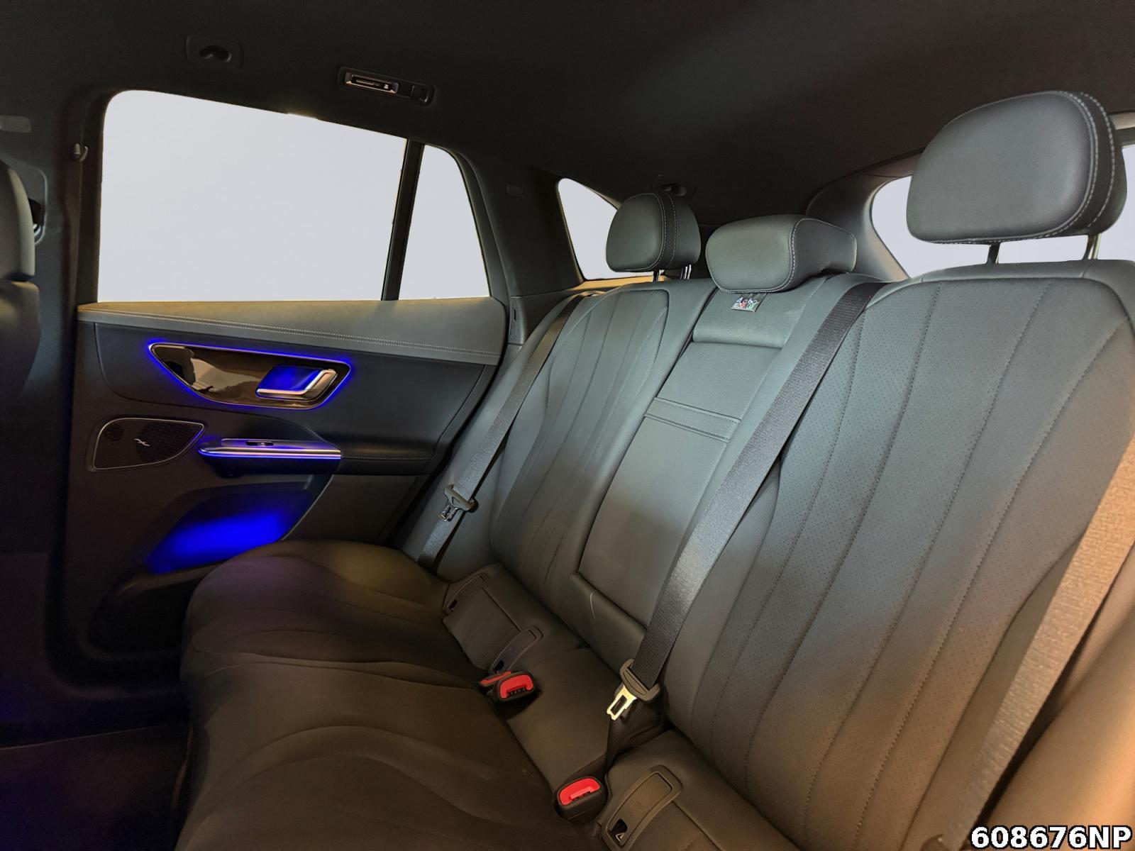 Fahrzeugabbildung Mercedes-Benz EQE SUV 350+ Electric Art AHK 360° Totw. Memory