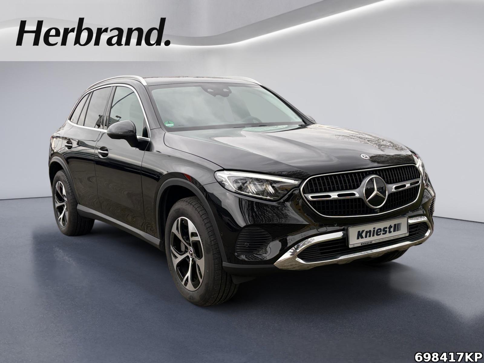 Fahrzeugabbildung Mercedes-Benz GLC 300 de 4M Avantgarde AHK Memory 360° Distron