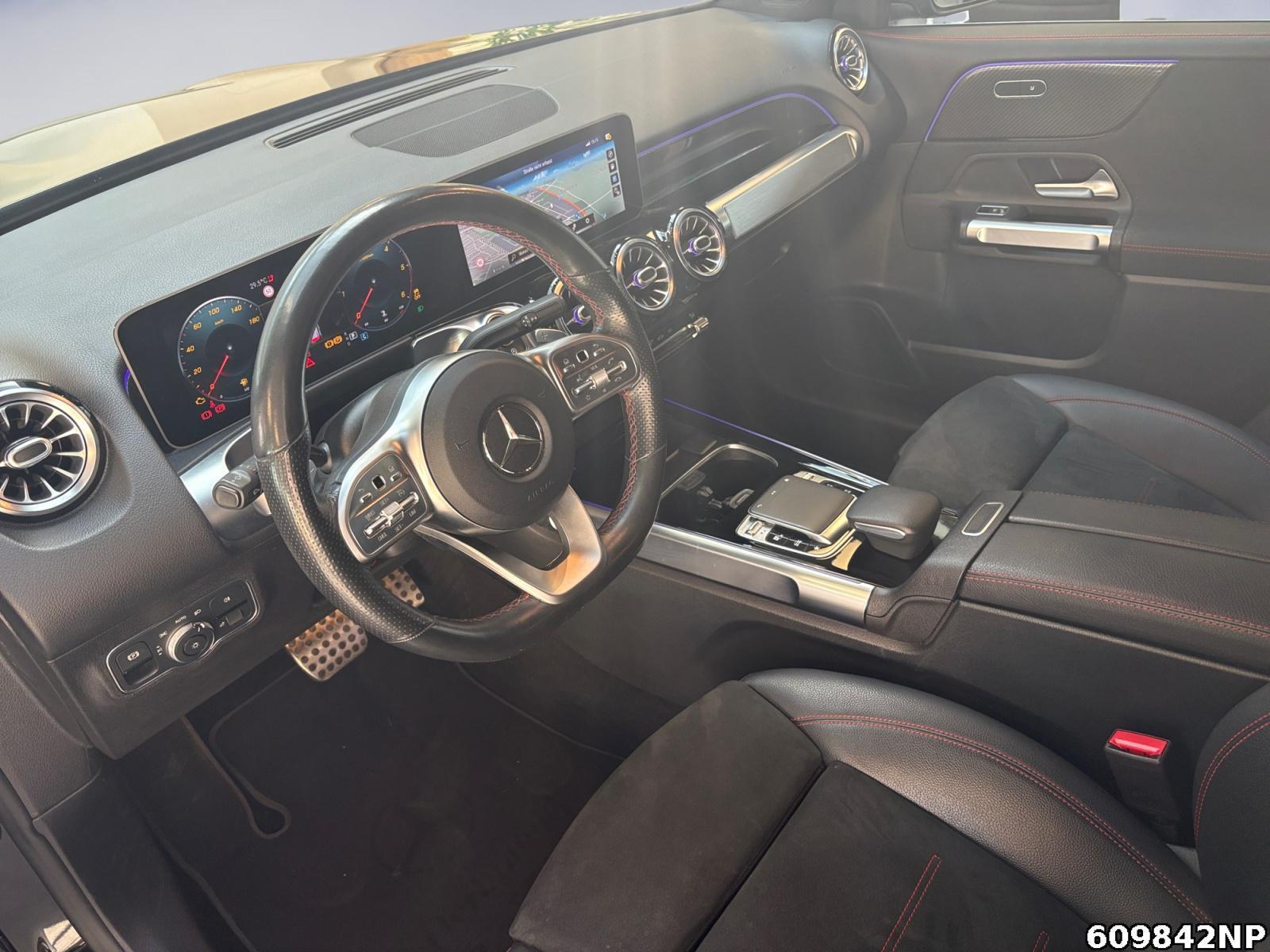 Fahrzeugabbildung Mercedes-Benz GLB 200 d AMG AHK Kamera Easypack LED Adv.Sound