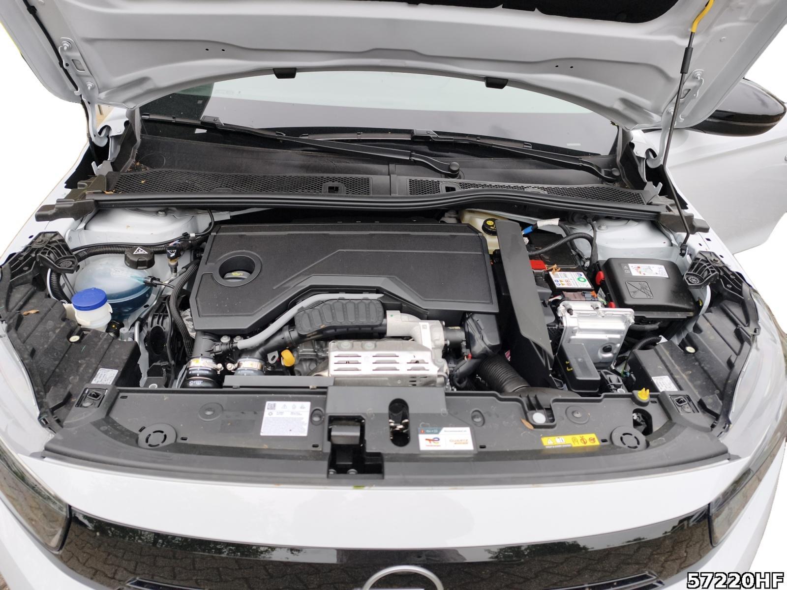 Fahrzeugabbildung Opel Corsa Edition Hybrid 110 PS*SHZ*ALLWETTER*DAB