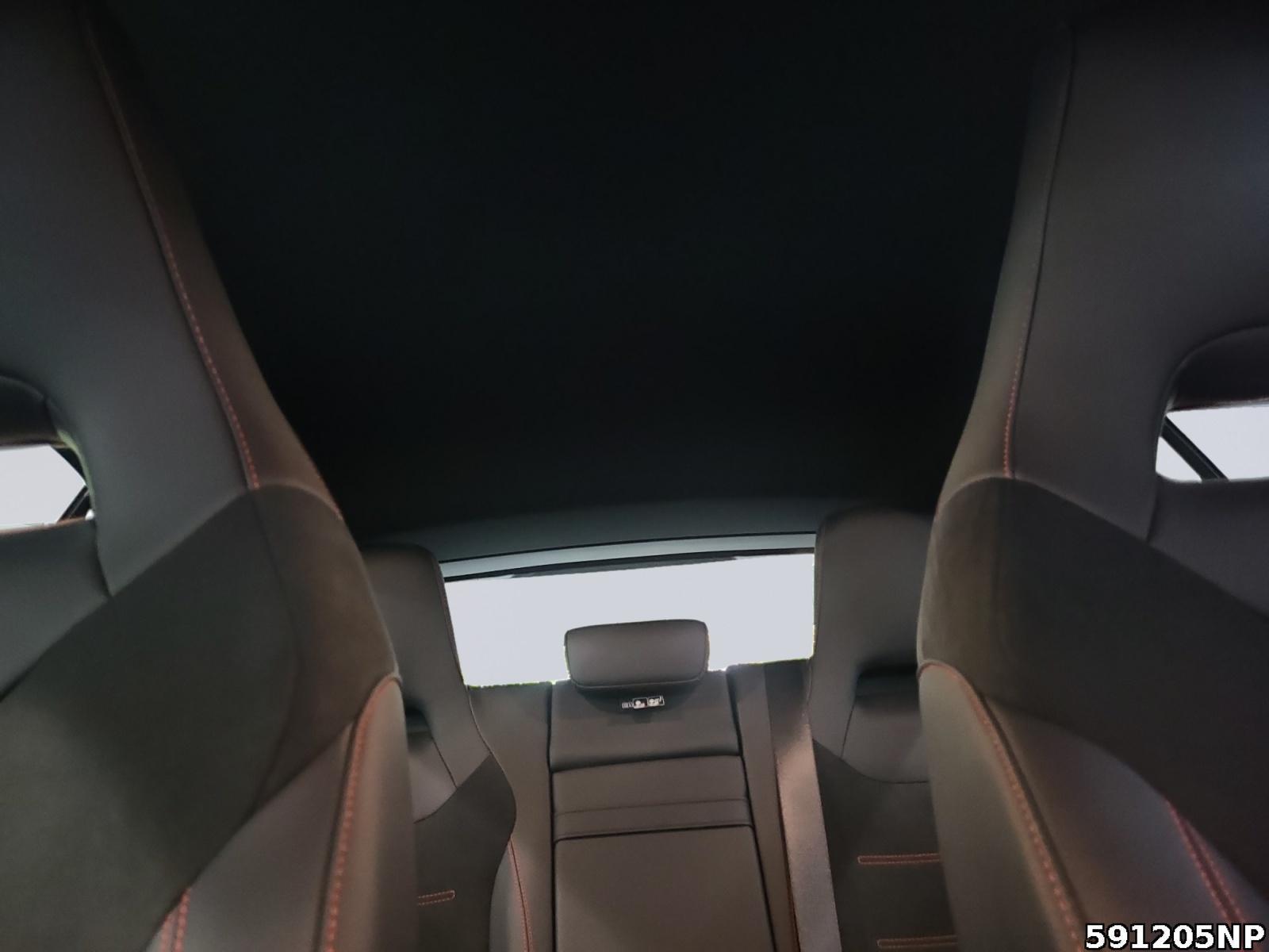 Fahrzeugabbildung Mercedes-Benz A 200 AMG Distronic Kamera LED Keyless Ambiente