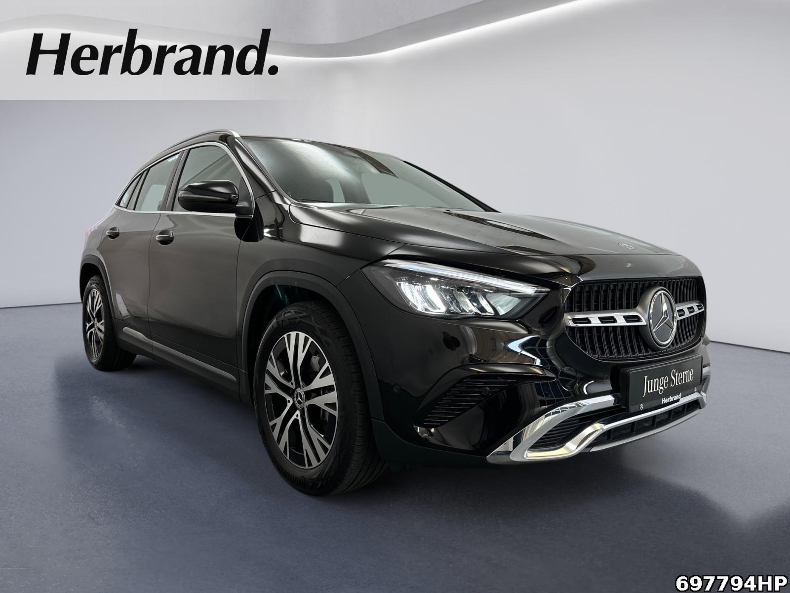 Fahrzeugabbildung Mercedes-Benz GLA 200 Progressive AHK Distronic Kamera DAB+