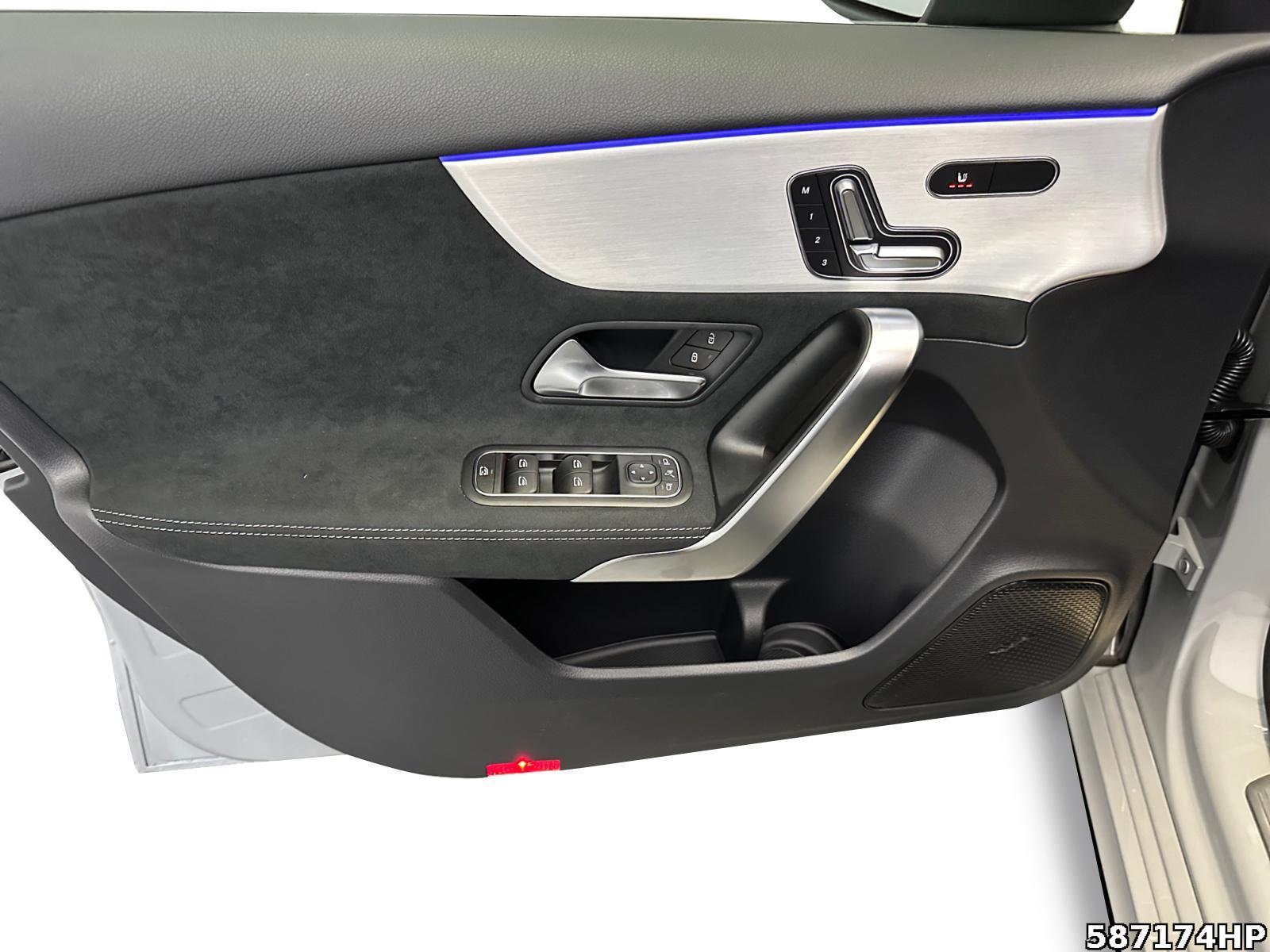 Fahrzeugabbildung Mercedes-Benz A 200 d Kompaktlimousine +AMG+NIGHT+PANO+DISTRO+