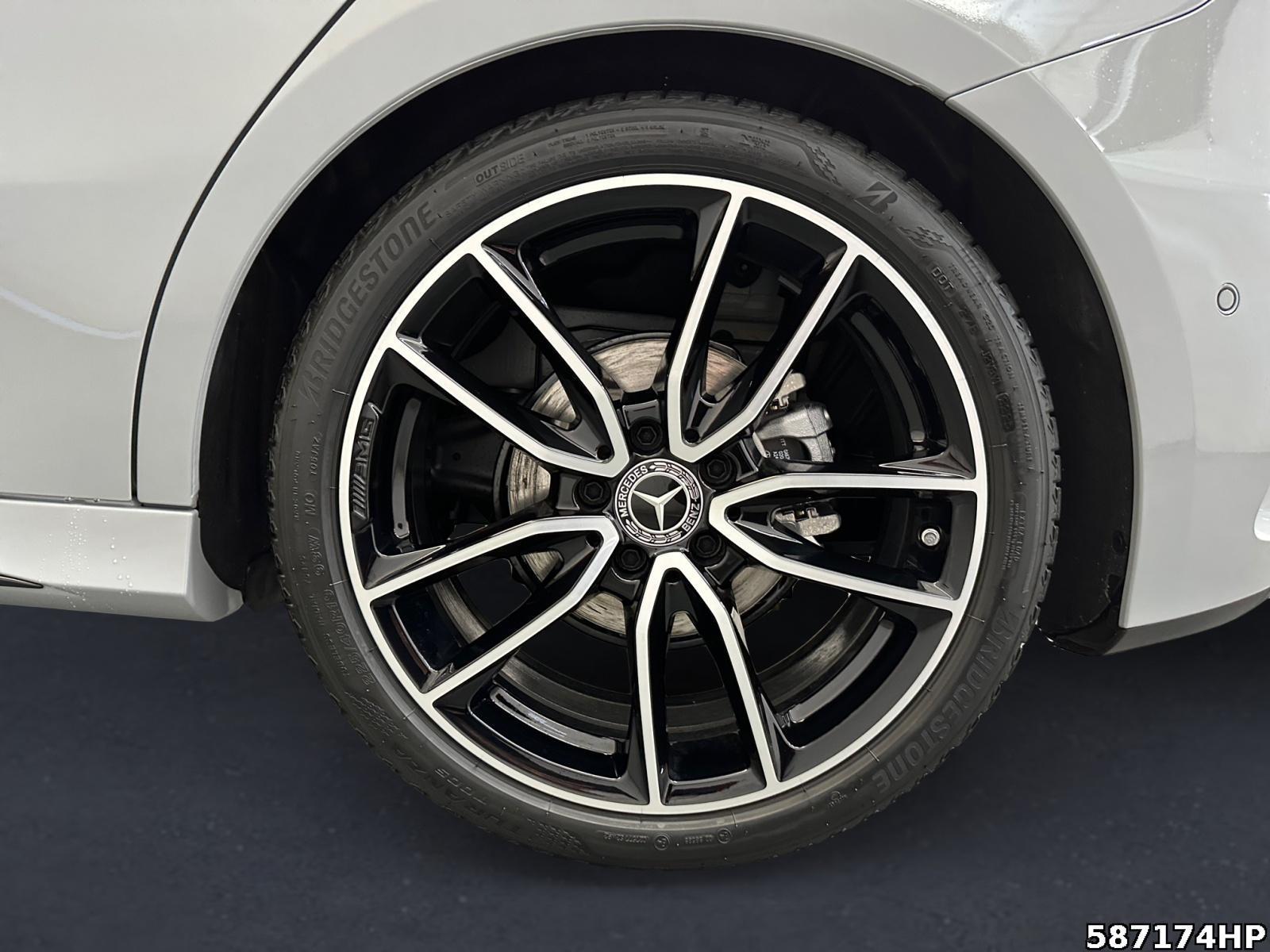 Fahrzeugabbildung Mercedes-Benz A 200 d Kompaktlimousine +AMG+NIGHT+PANO+DISTRO+