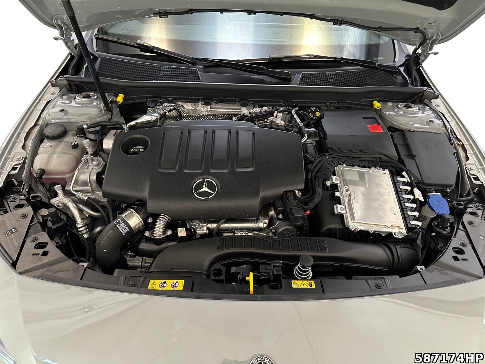 Fahrzeugabbildung Mercedes-Benz A 200 d Kompaktlimousine +AMG+NIGHT+PANO+DISTRO+