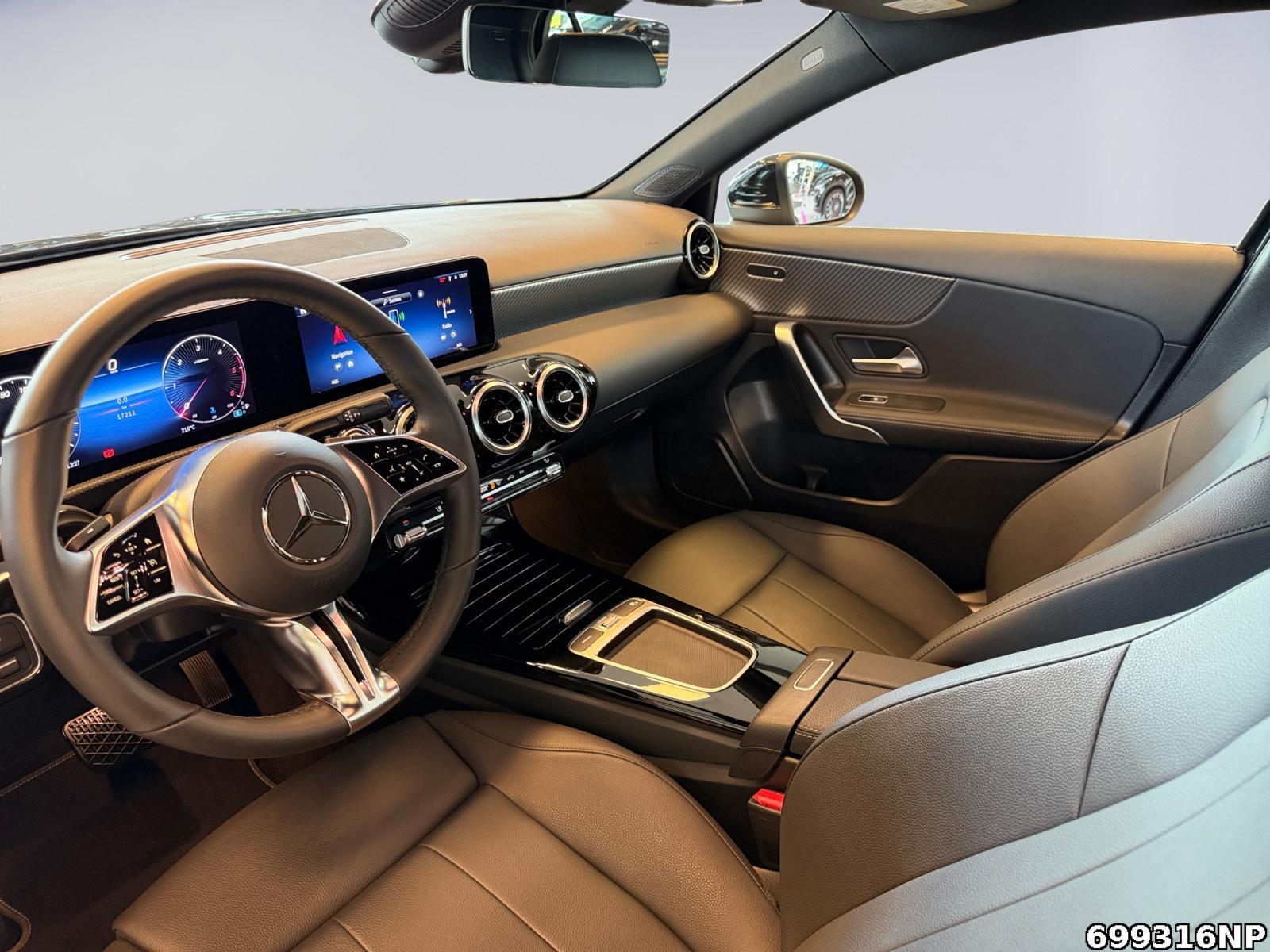 Fahrzeugabbildung Mercedes-Benz A 200 d Progressive LED Kamera PTS Lenkradhzg..