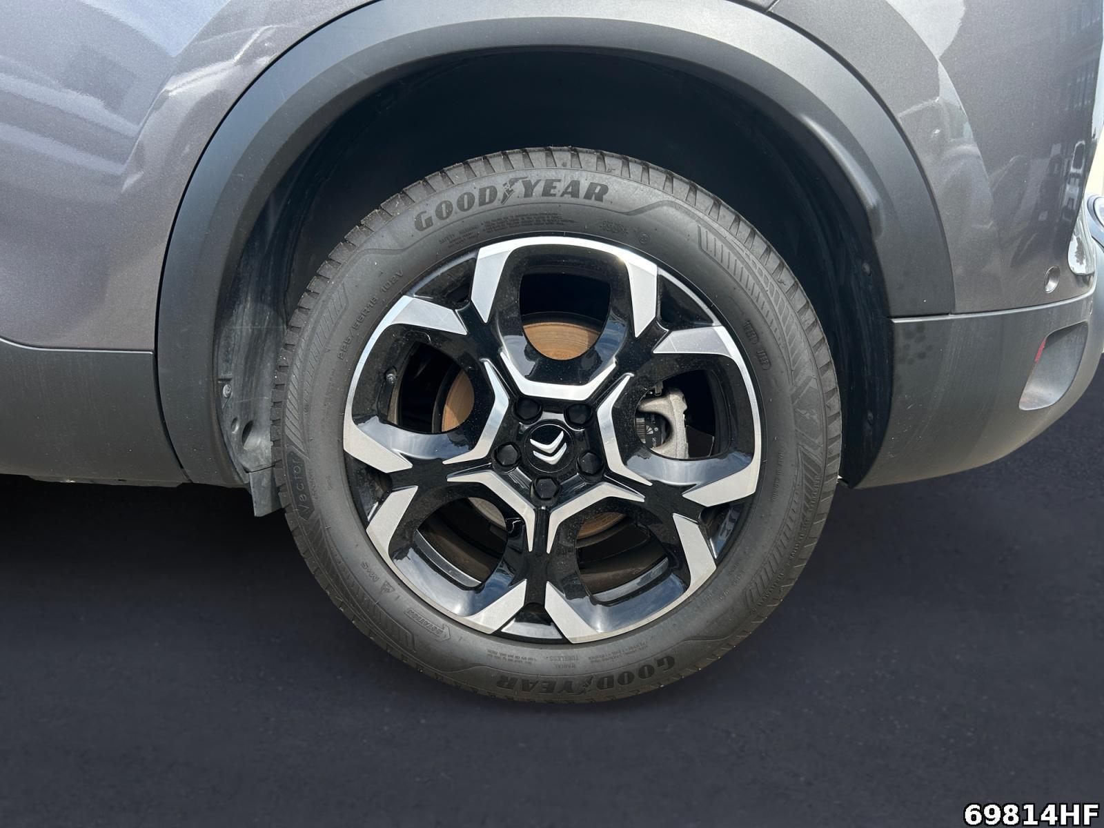 Fahrzeugabbildung Citroën C5 Aircross 1.2 PureTech 130 Shine S&S (EU6d)