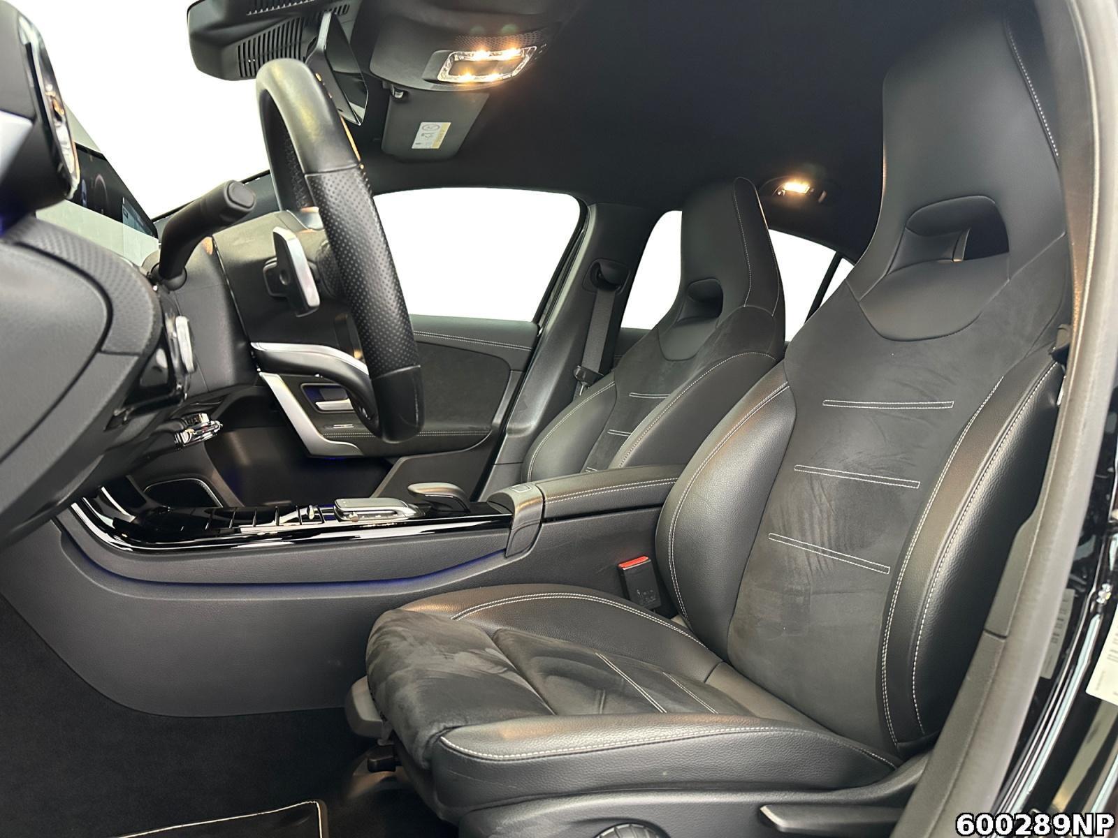 Fahrzeugabbildung Mercedes-Benz A 250 AMG Night Kamera 19