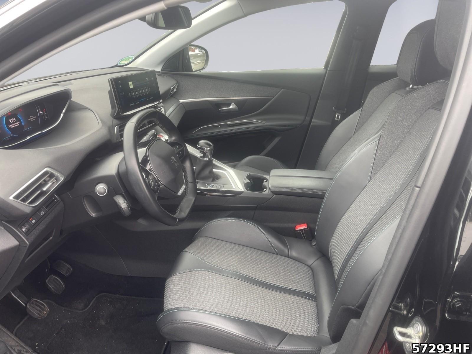 Fahrzeugabbildung Peugeot 3008 Allure Pack MOPF +SHZ+RFK+CARPLAY+LED