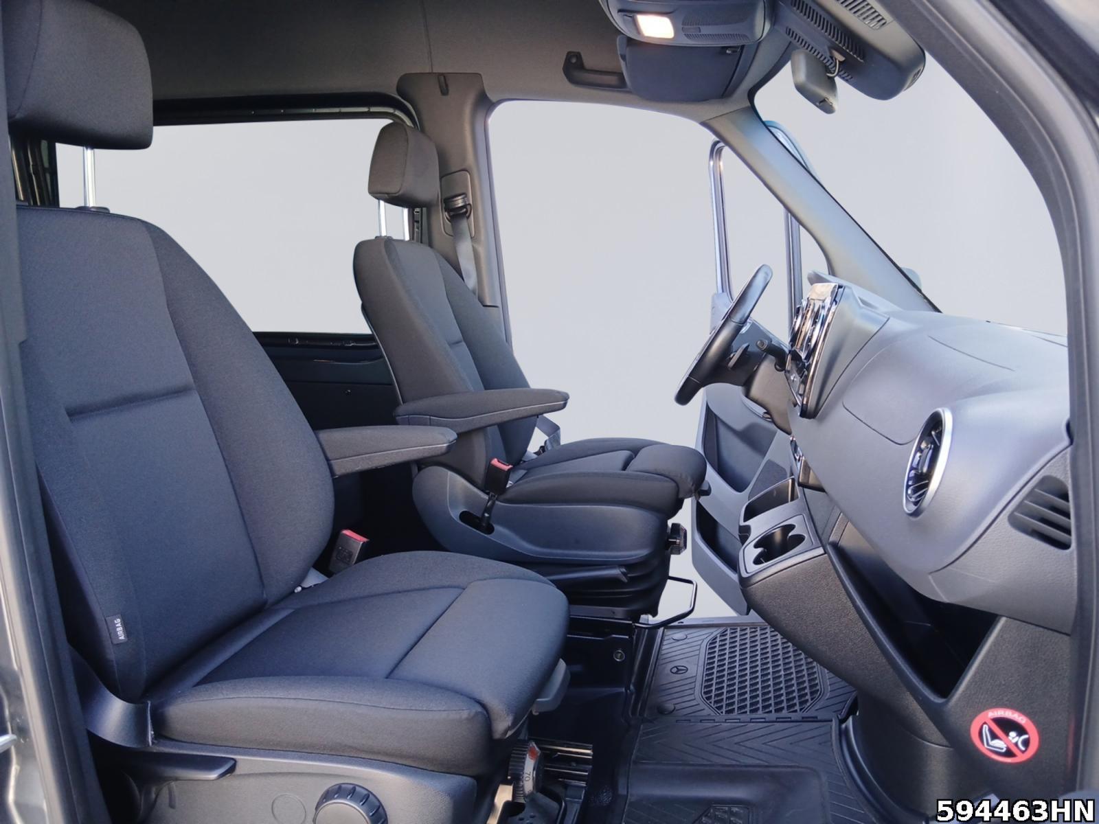 Fahrzeugabbildung Mercedes-Benz Sprinter 319 CDI 6 Zyl. 37300Km!! 7-G*Distro*AHK