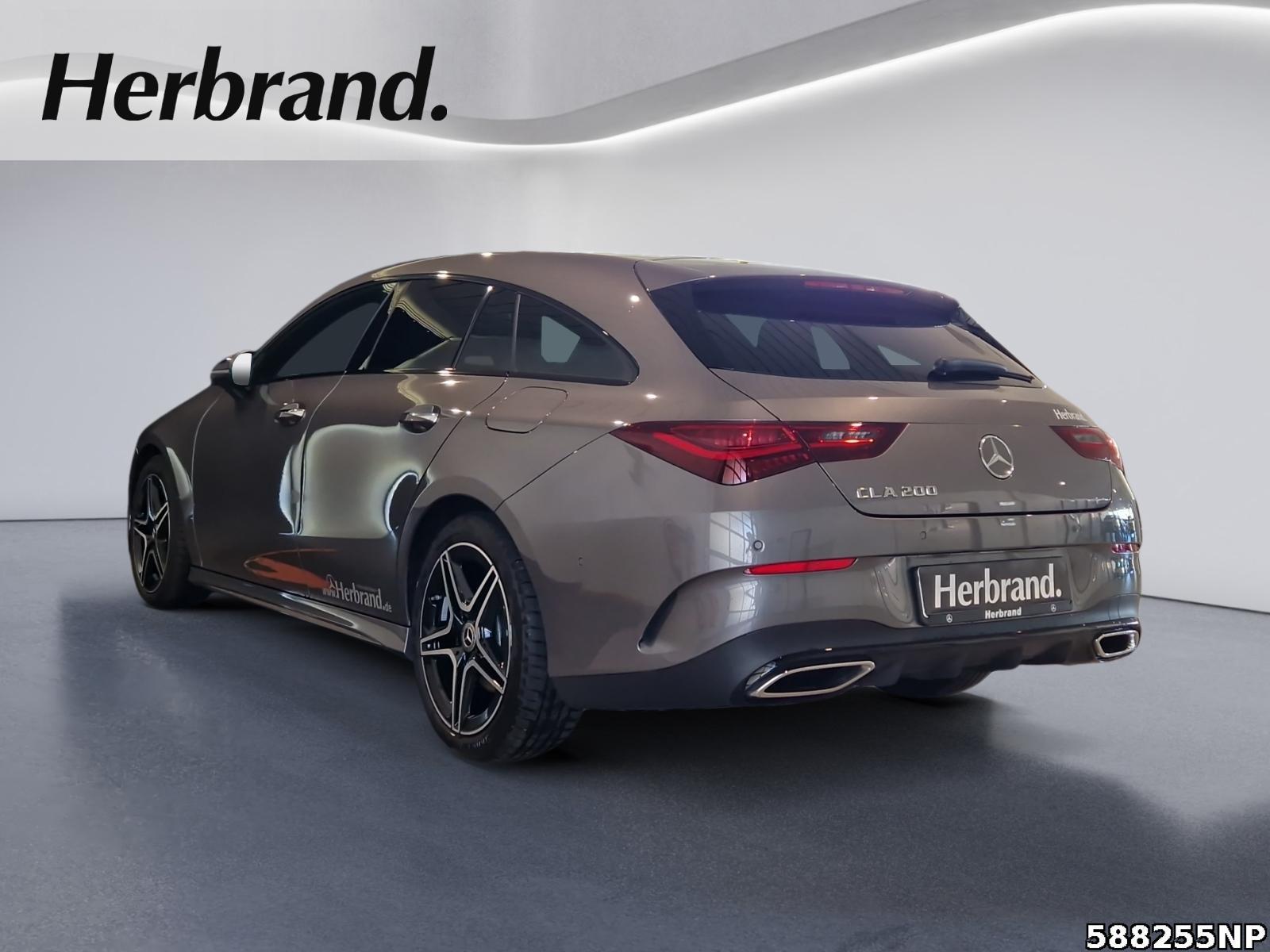 Fahrzeugabbildung Mercedes-Benz CLA 200 Shooting Brake AMG+STHZ+360°+MULTI+GUARD+MEMO+DISTR