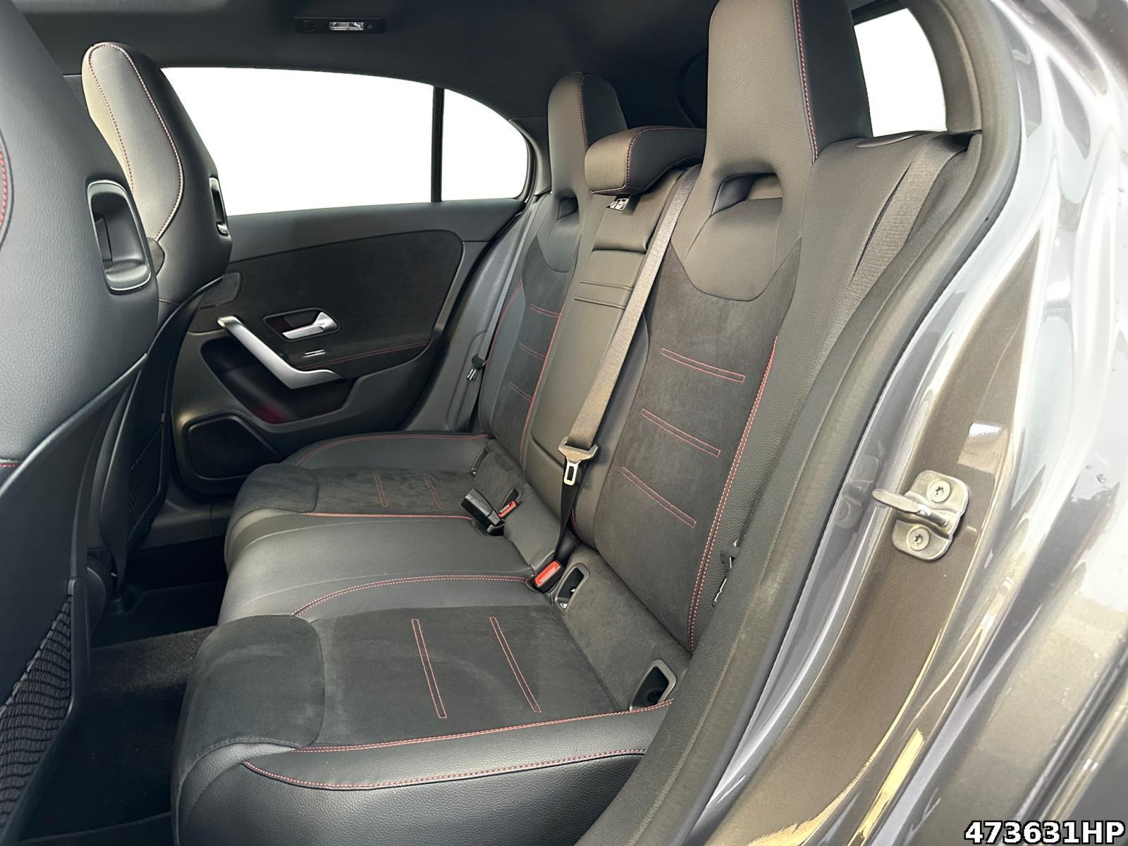 Fahrzeugabbildung Mercedes-Benz A 200 d +AMG+PANO+DISTRONIC+MULTIBEAM+KAM+NIGHT+